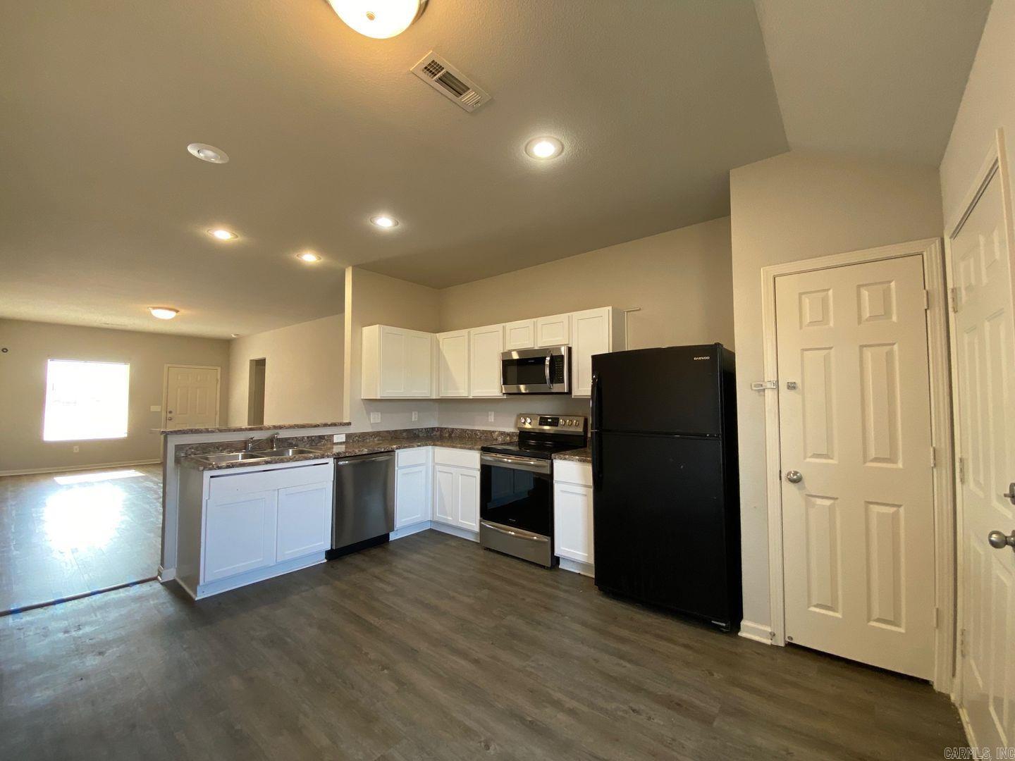 THE GROVE AT CENTENNIAL VALLEY - Residential Lease