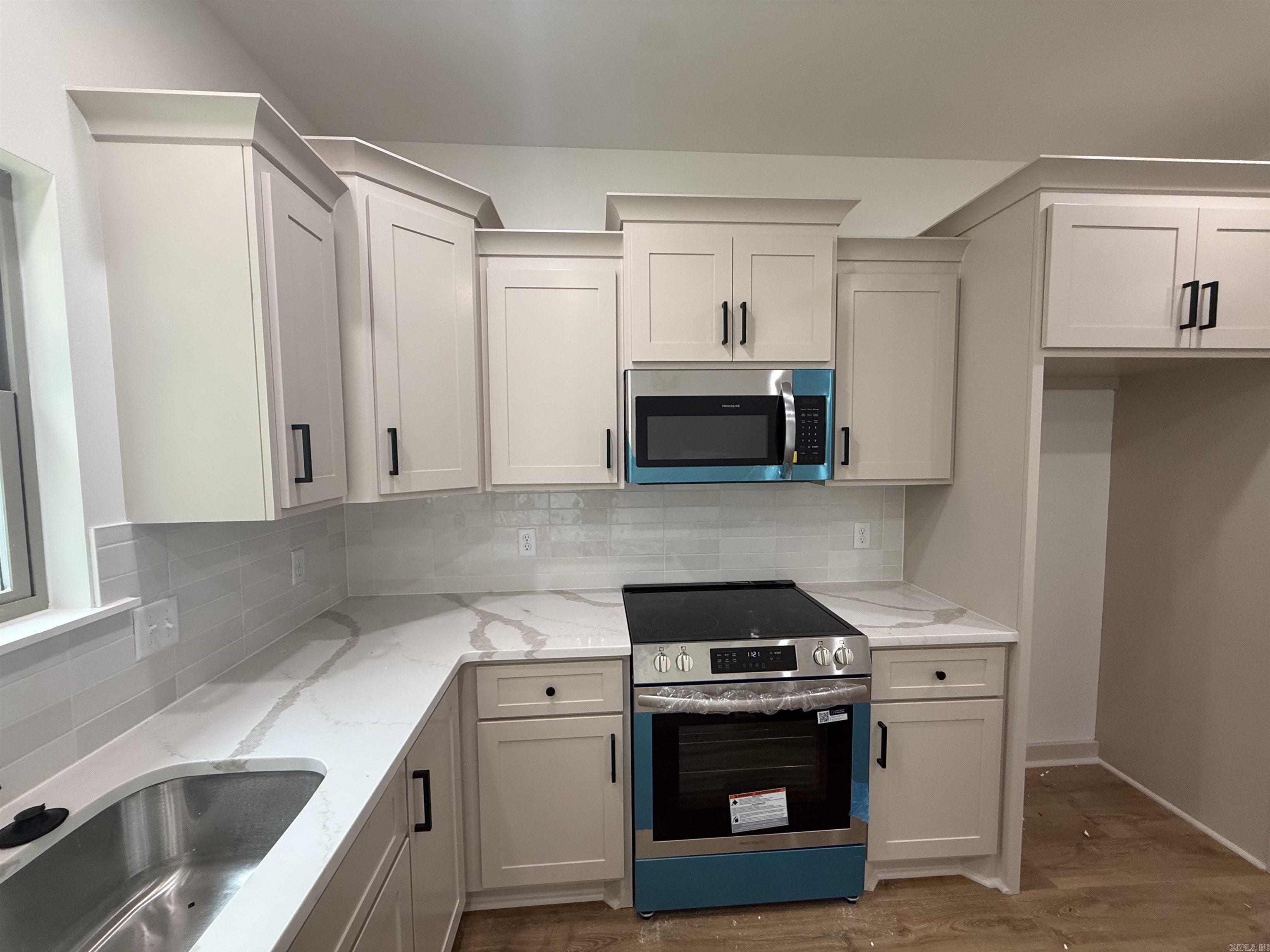 SUMMERLYN SUBDIVISION - Residential