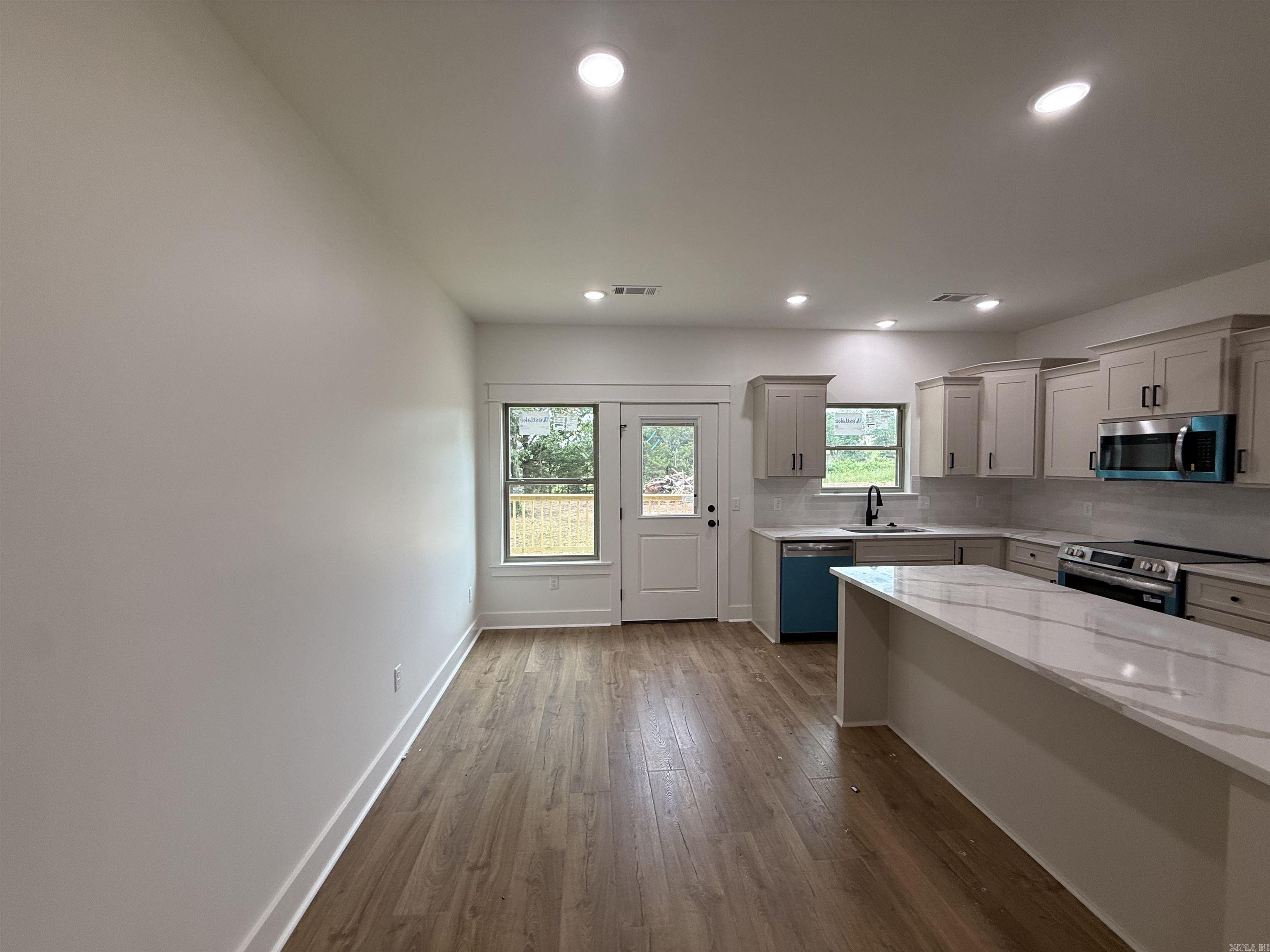 SUMMERLYN SUBDIVISION - Residential