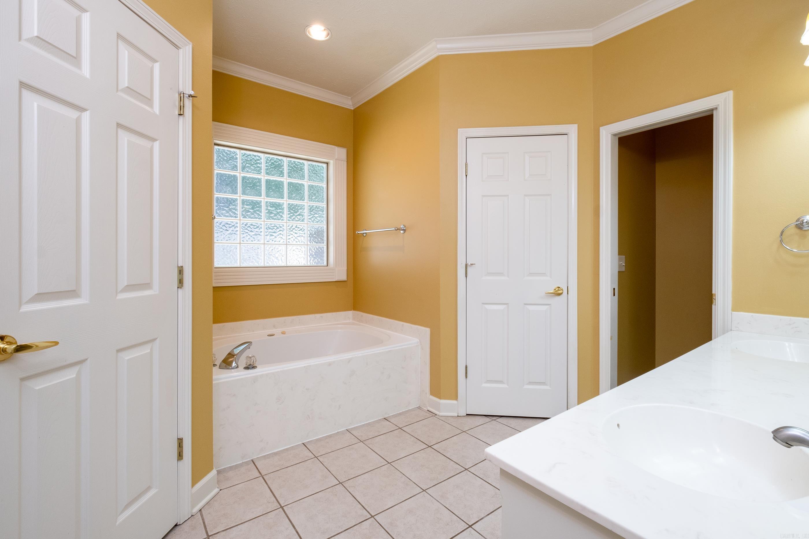 ST CHARLES ADDN - Residential