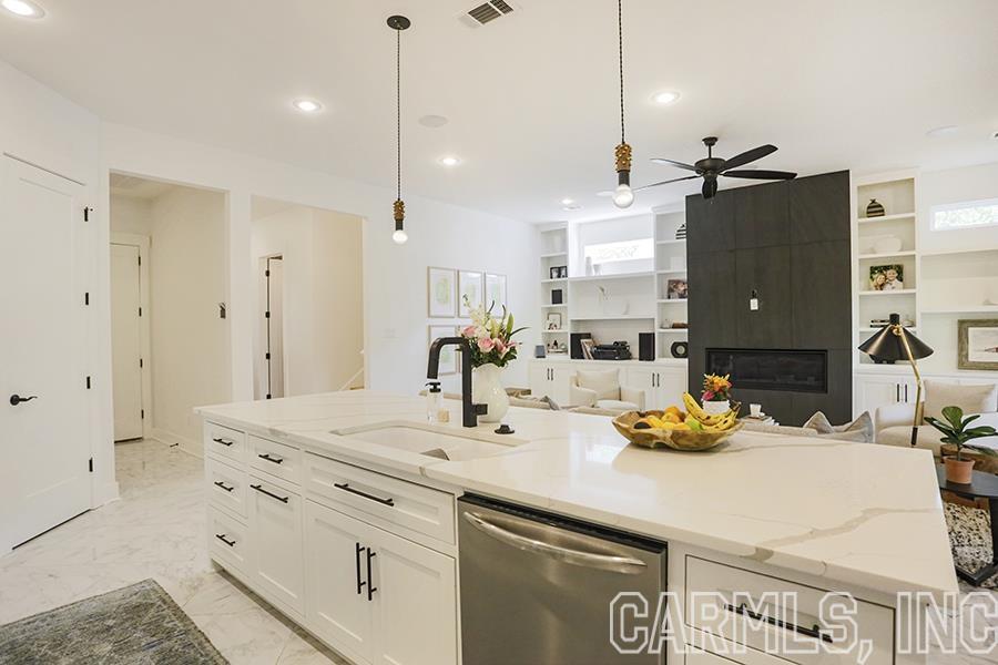 CAMMACK WOODS - Residential