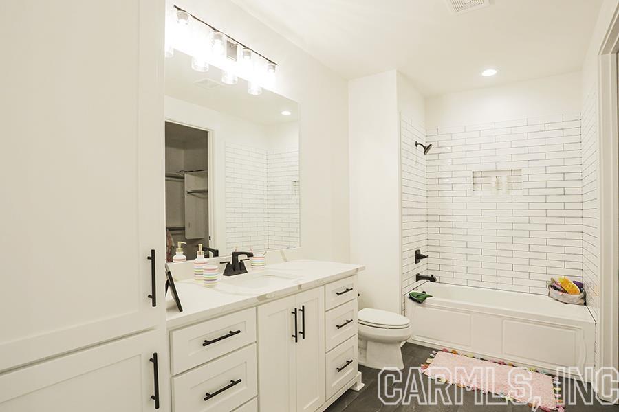 CAMMACK WOODS - Residential