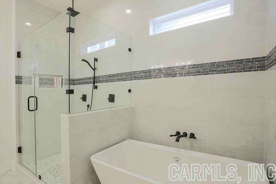CAMMACK WOODS - Residential