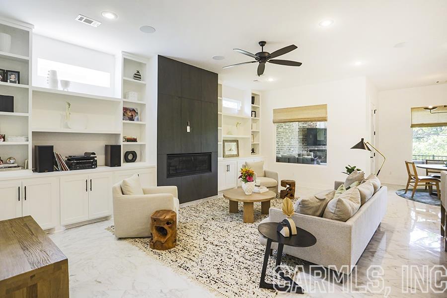 CAMMACK WOODS - Residential