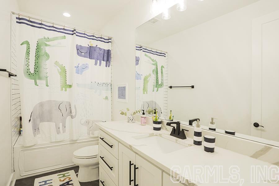 CAMMACK WOODS - Residential
