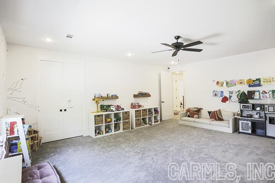 CAMMACK WOODS - Residential