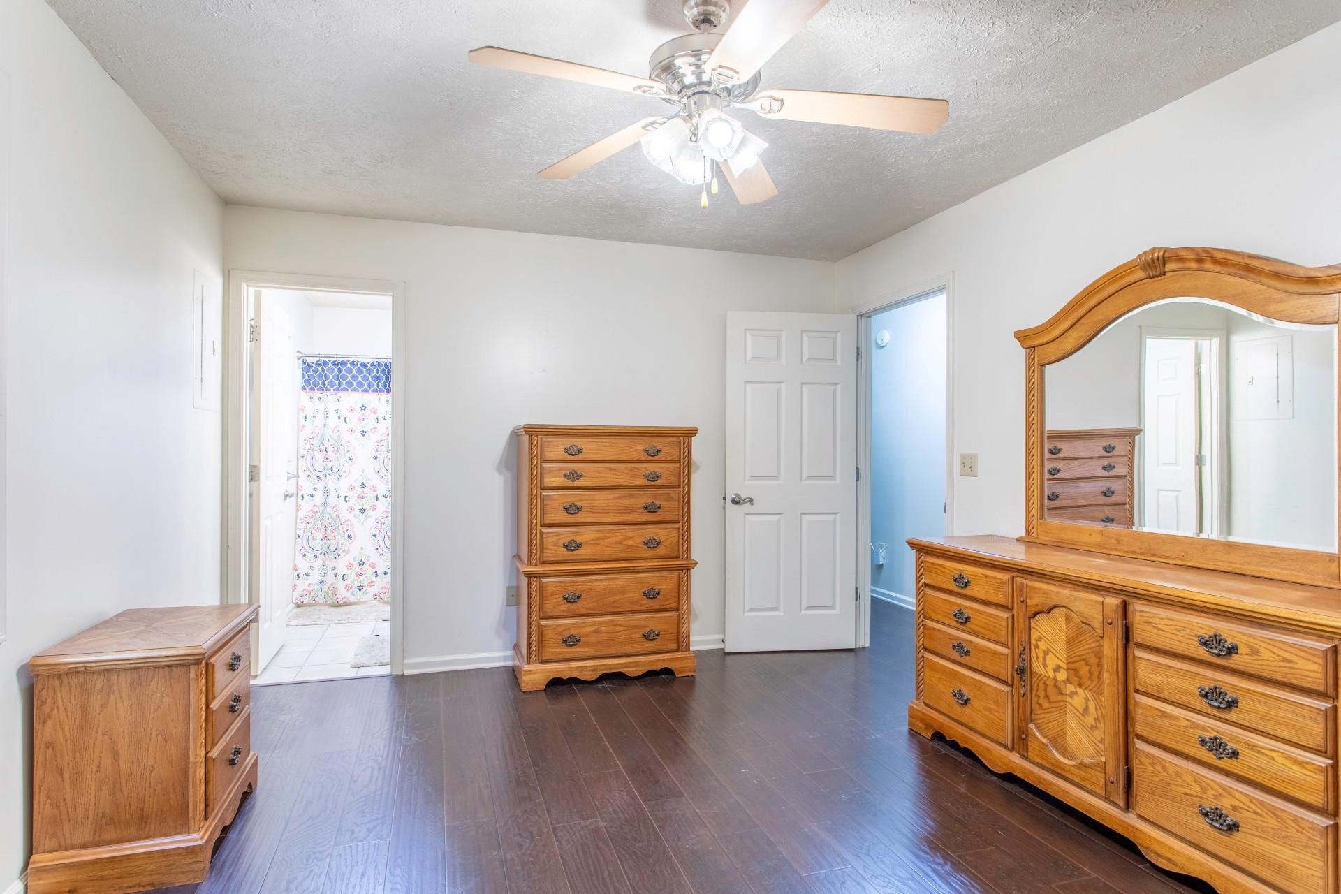 Jansen 4th - Residential