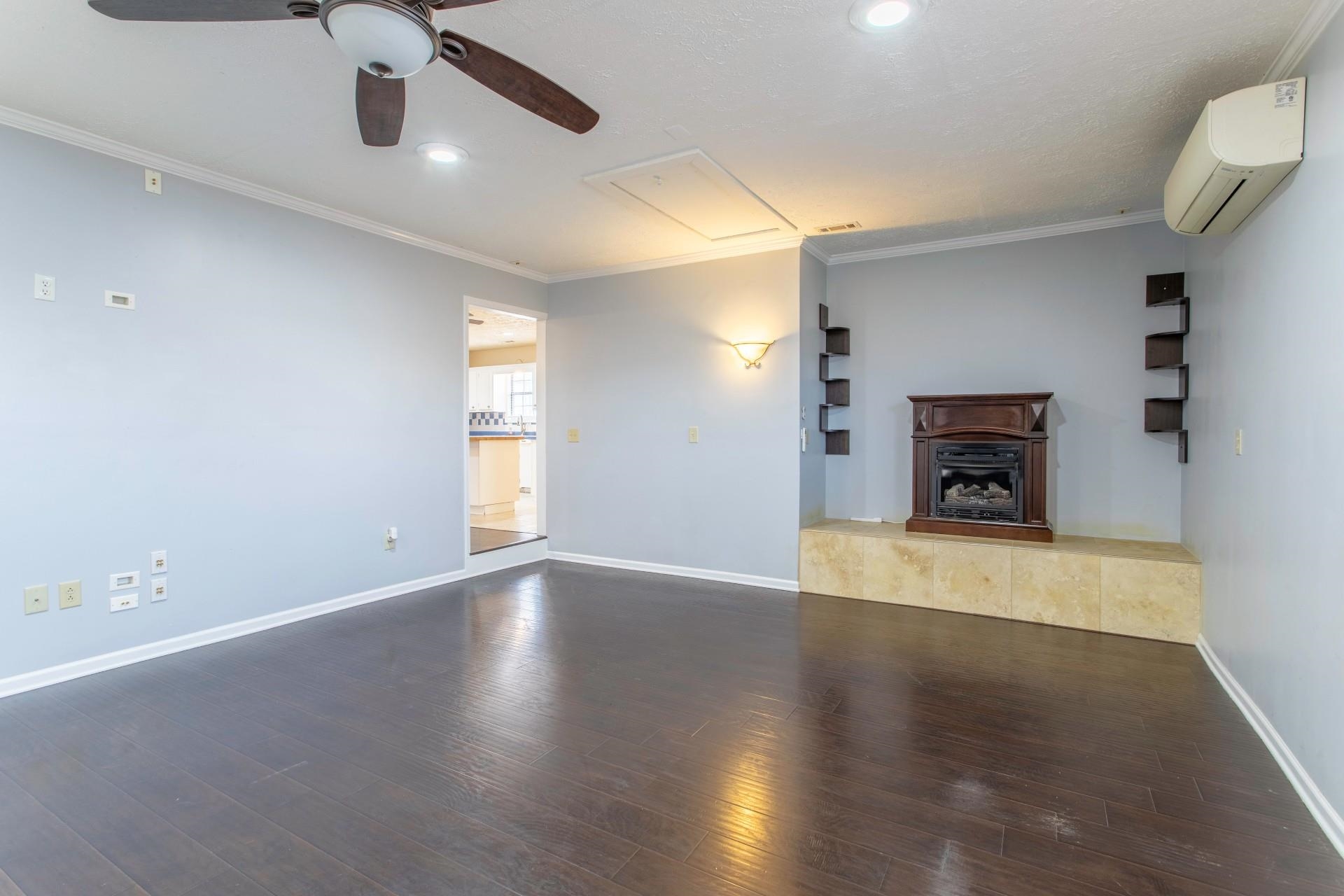 Jansen 4th - Residential