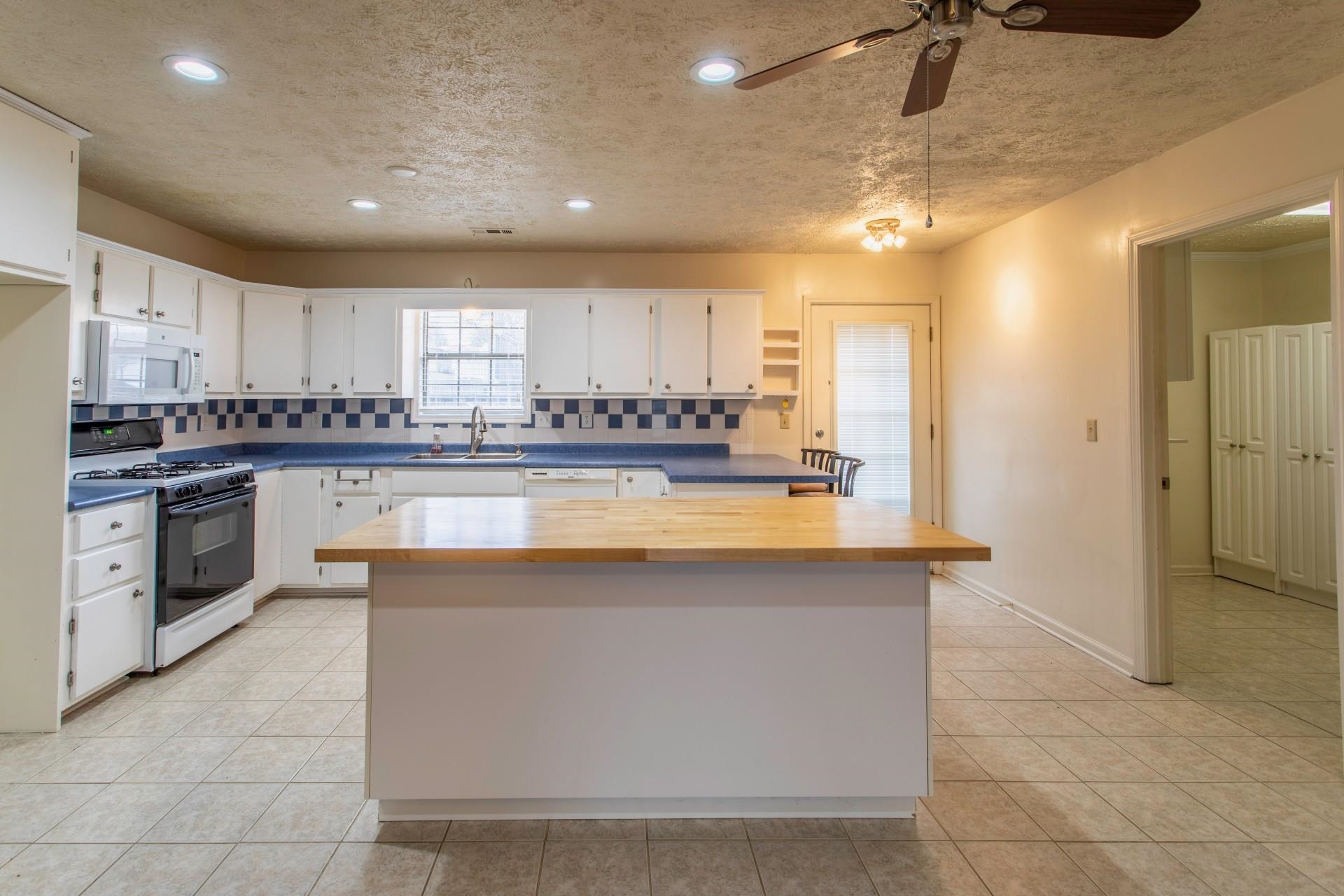 Jansen 4th - Residential