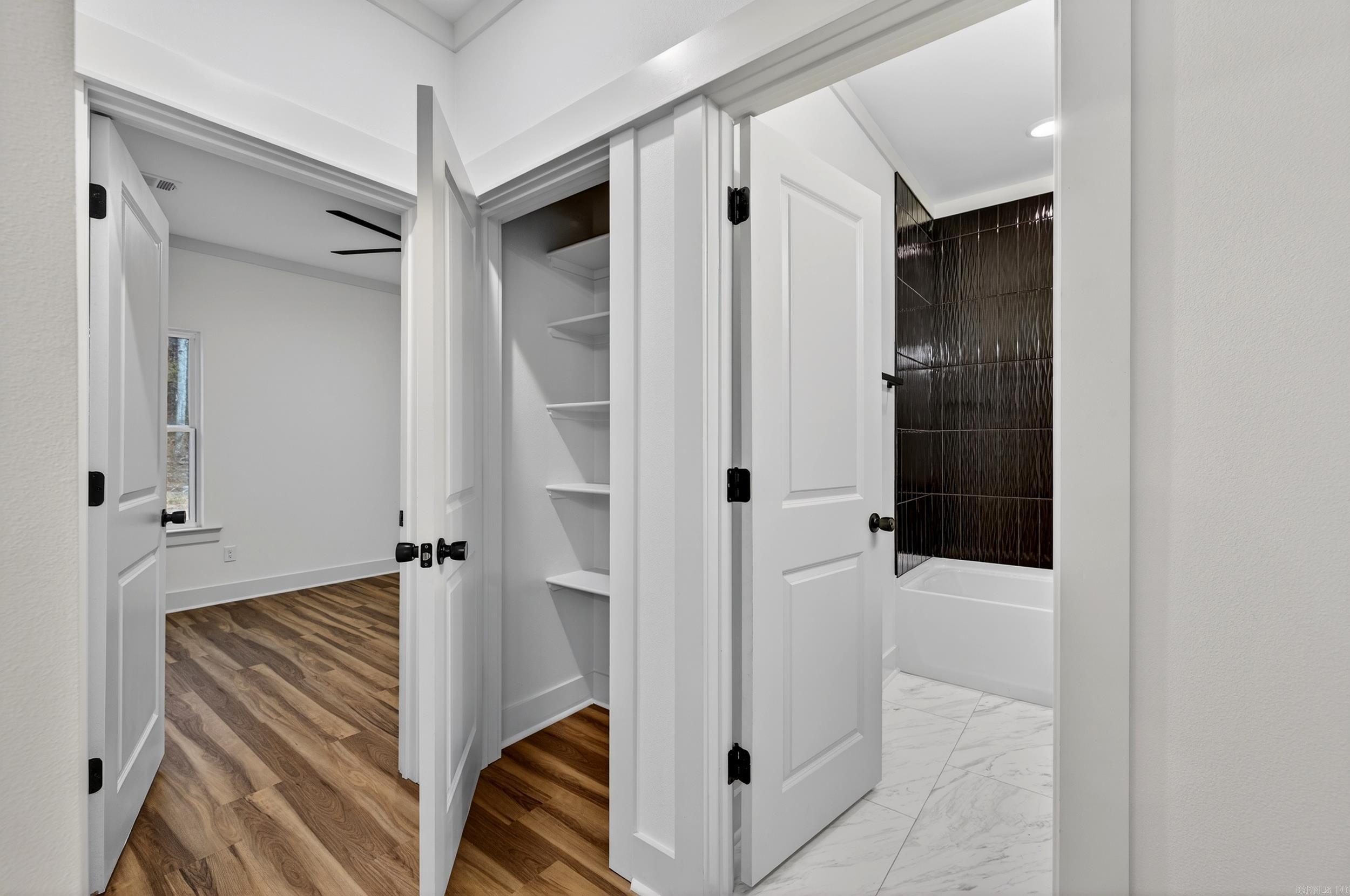 STAGECOACH ESTATES - Residential