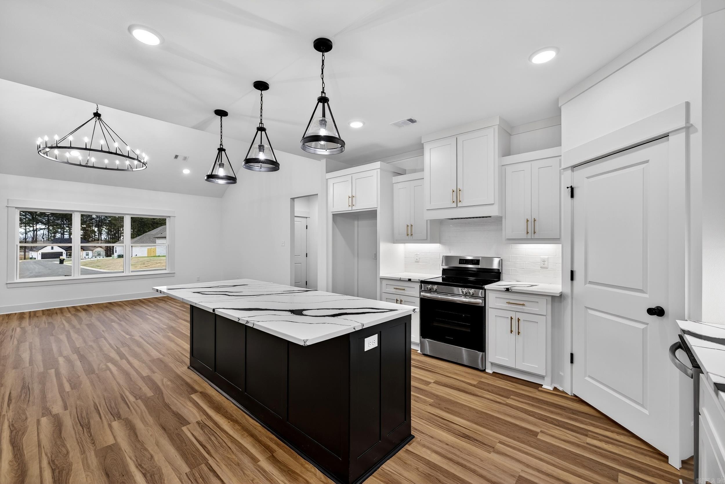 STAGECOACH ESTATES - Residential