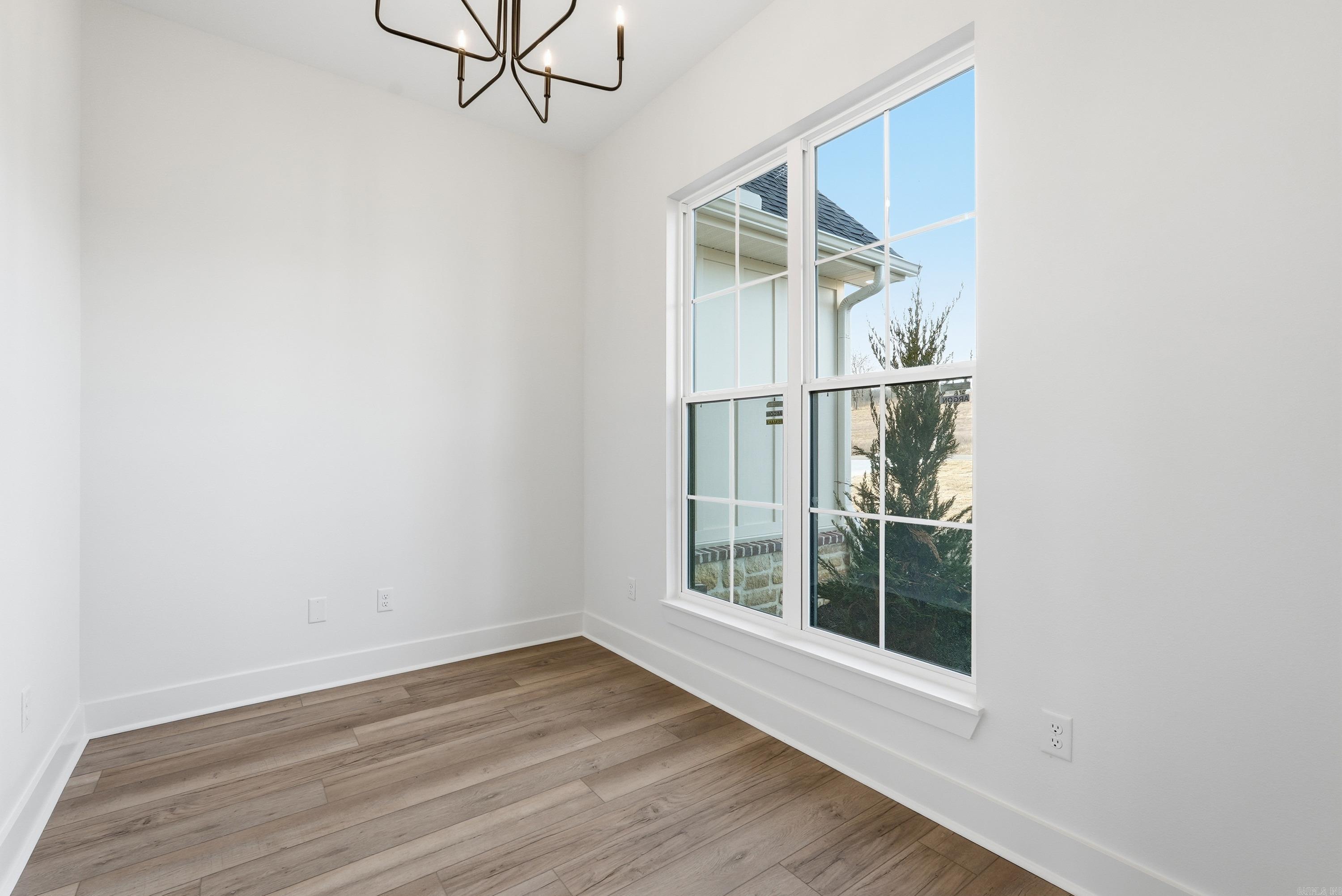 REYNOLDS RIDGE - Residential