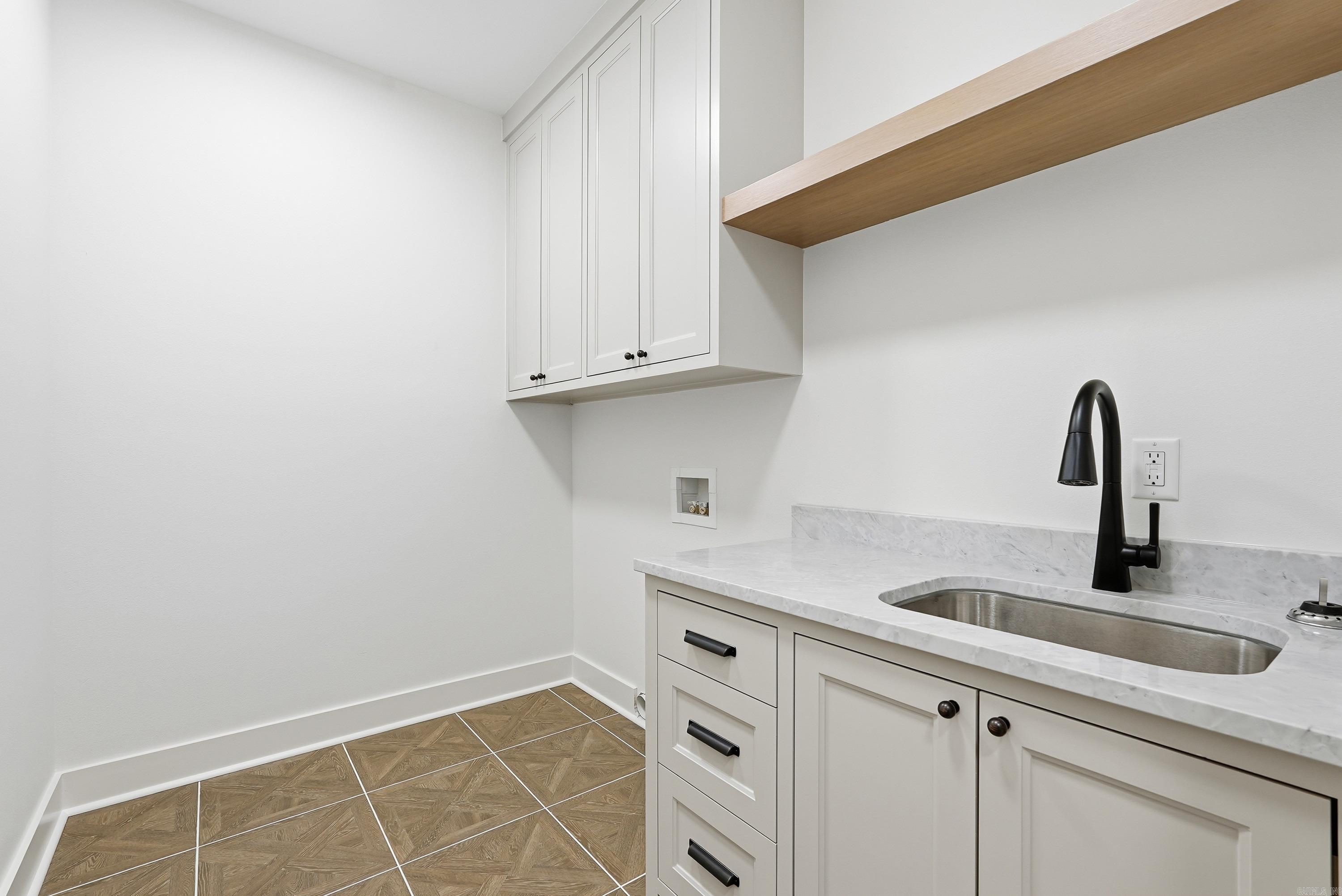 REYNOLDS RIDGE - Residential