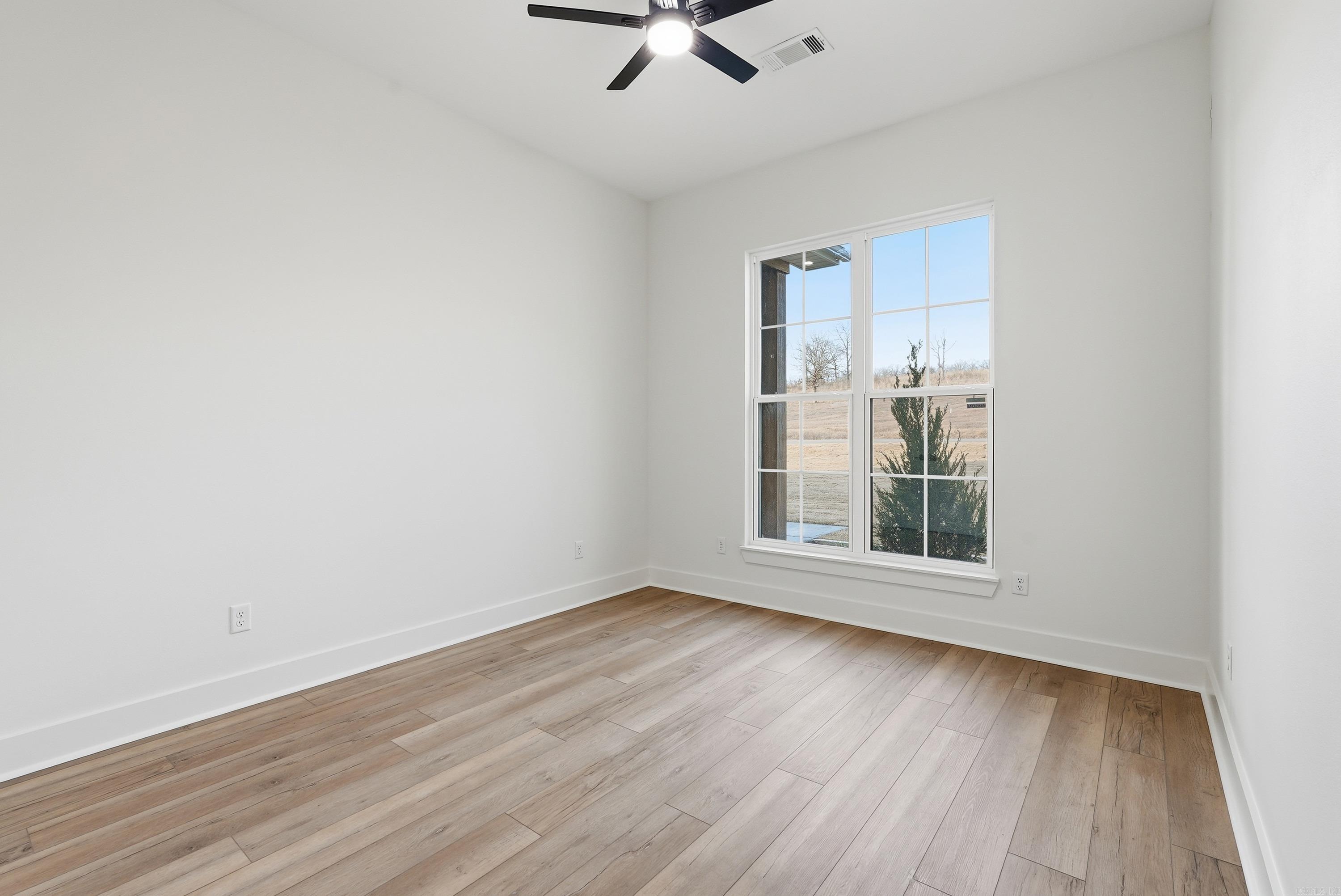 REYNOLDS RIDGE - Residential