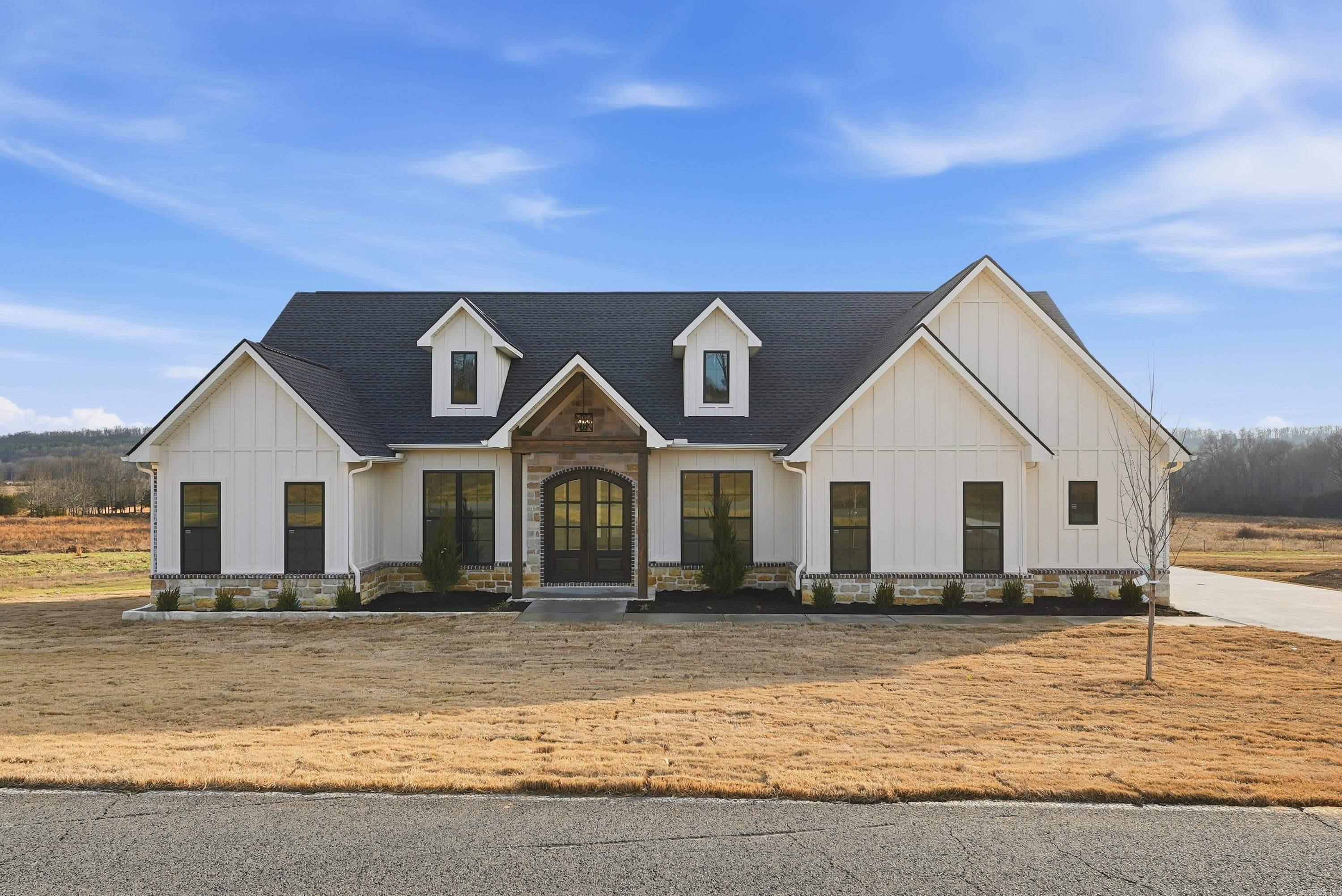 REYNOLDS RIDGE - Residential