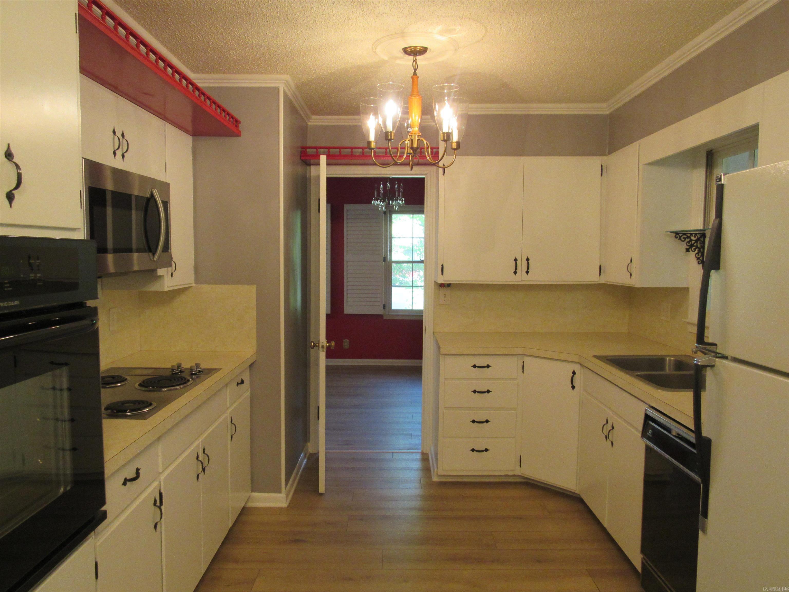 DEERWOOD ADD - Residential