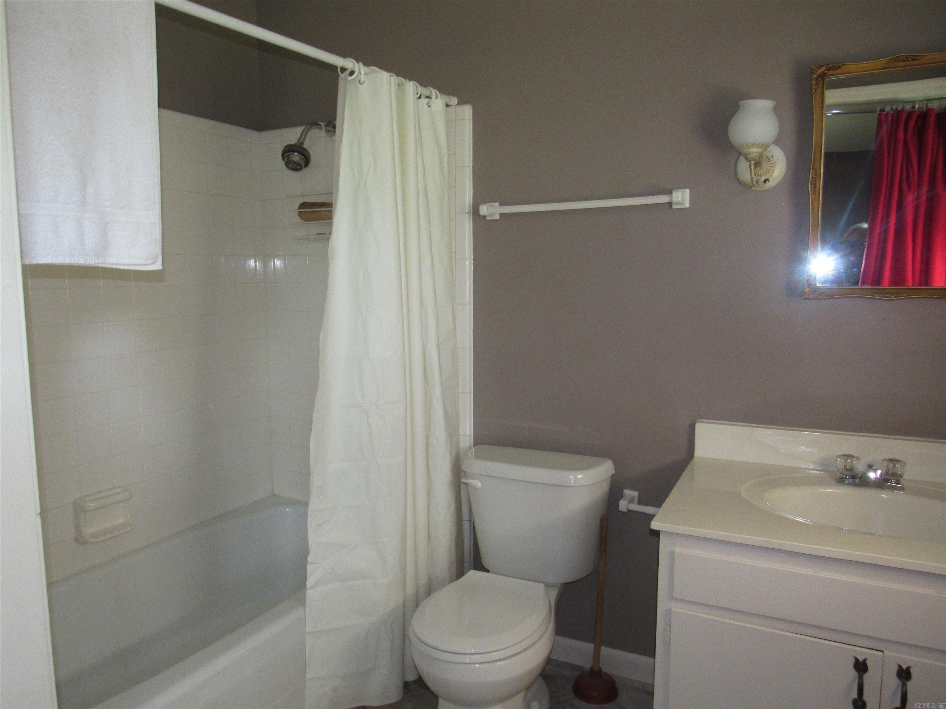 DEERWOOD ADD - Residential