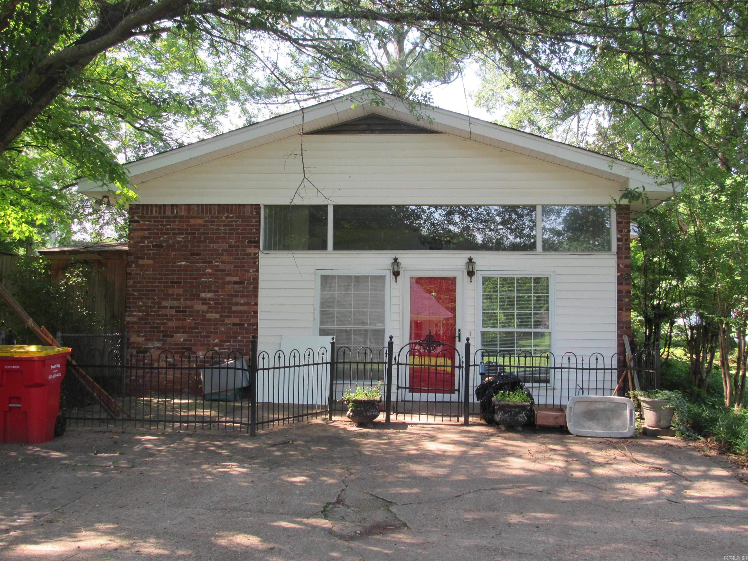 DEERWOOD ADD - Residential