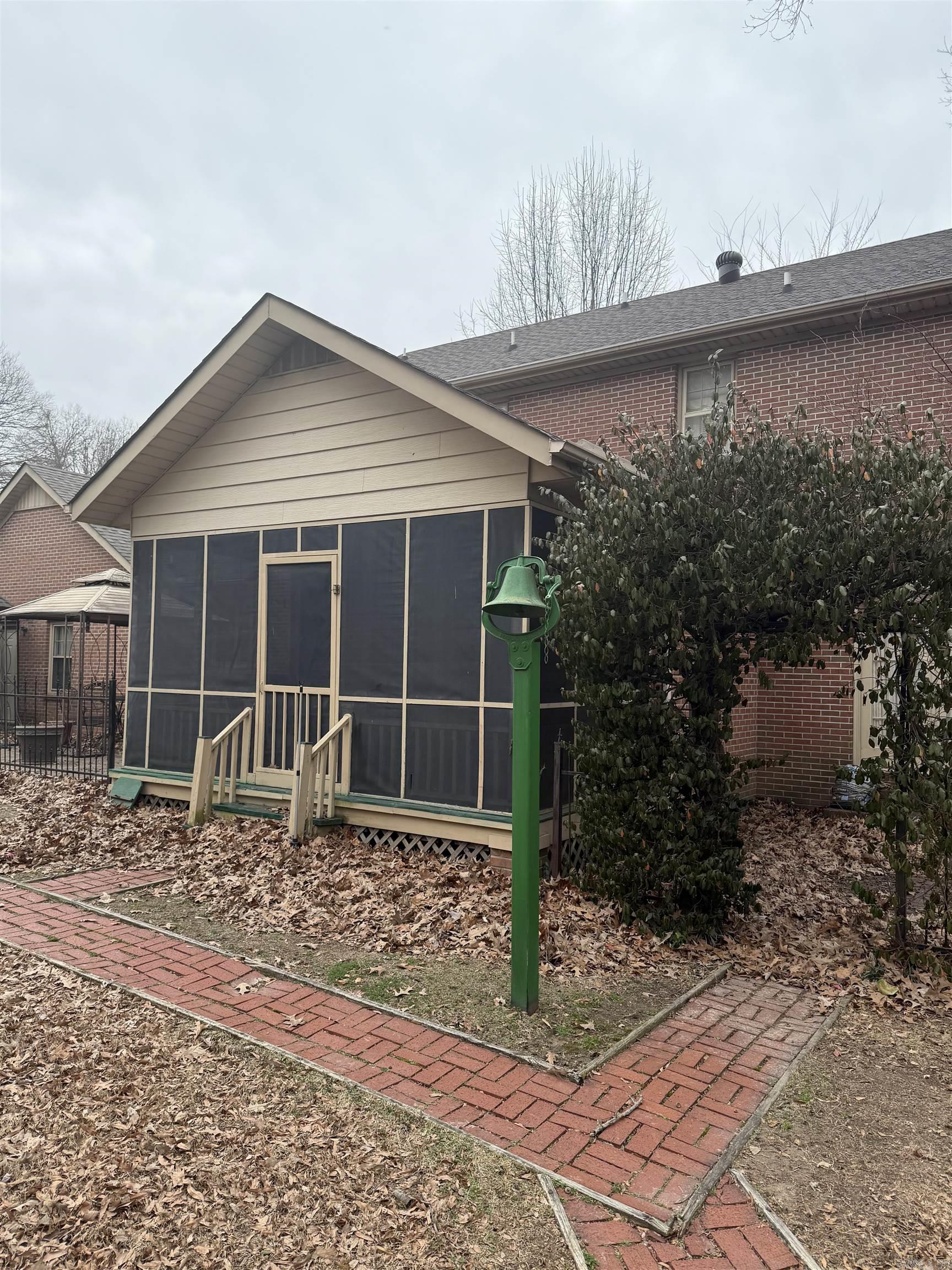 Meriwether Trust 1st - Residential