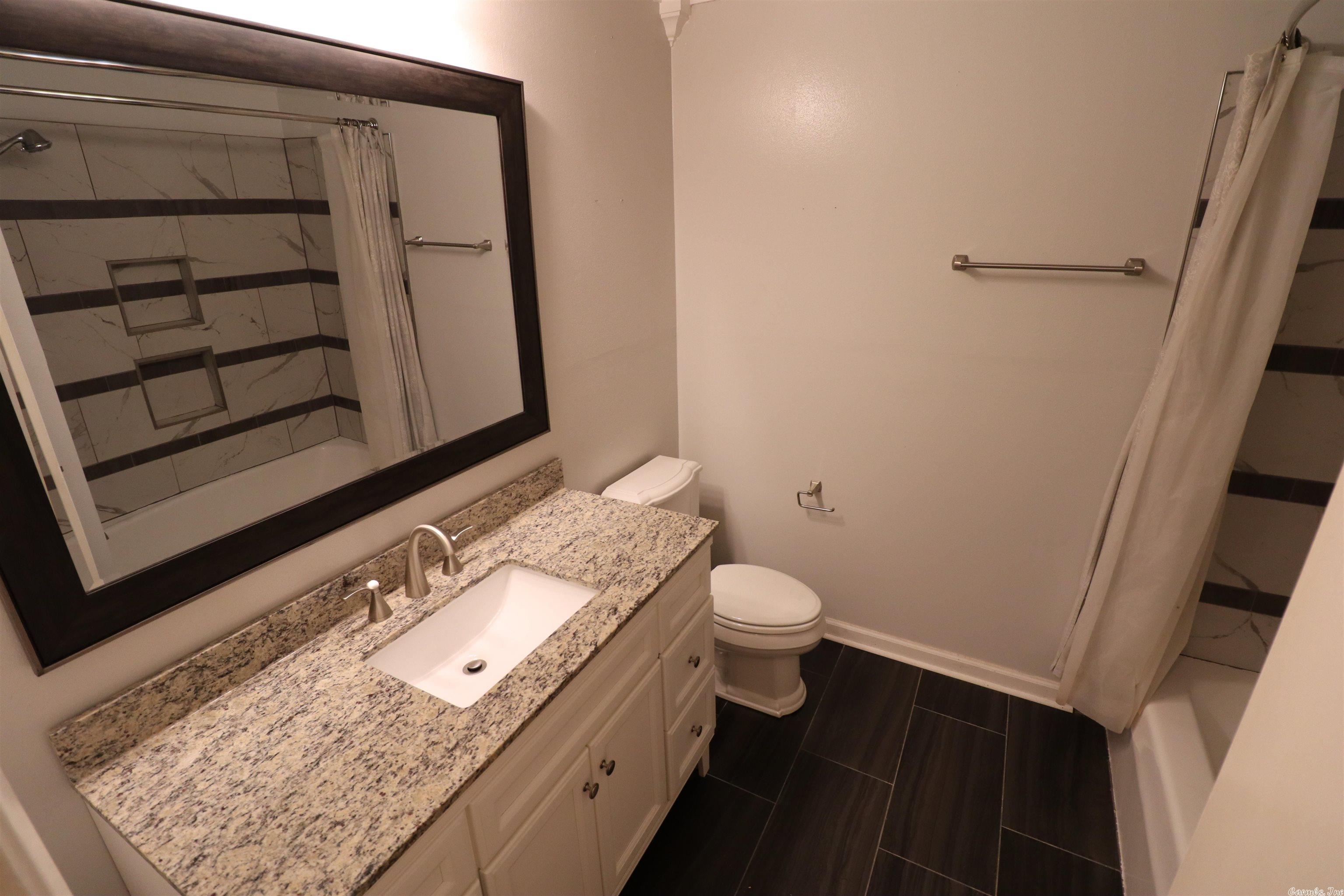 Oakhurst - Residential