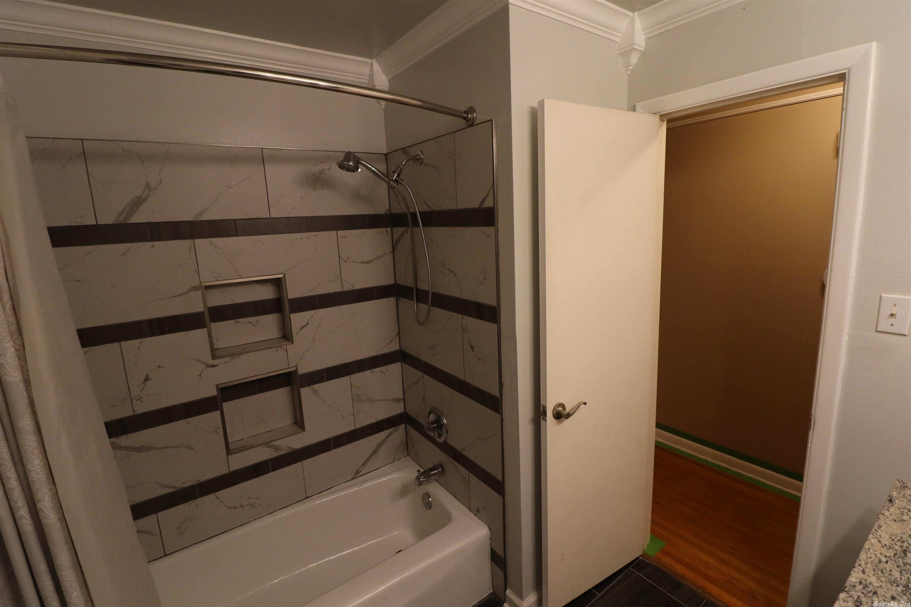 Oakhurst - Residential