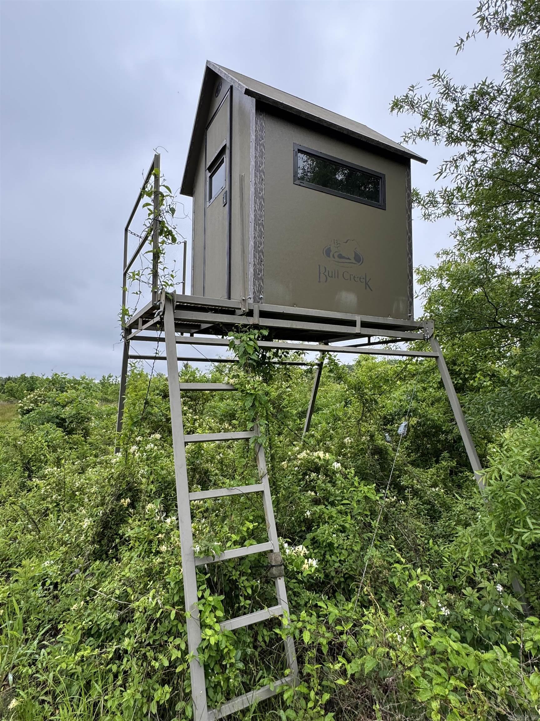 Metes & Bounds - Land