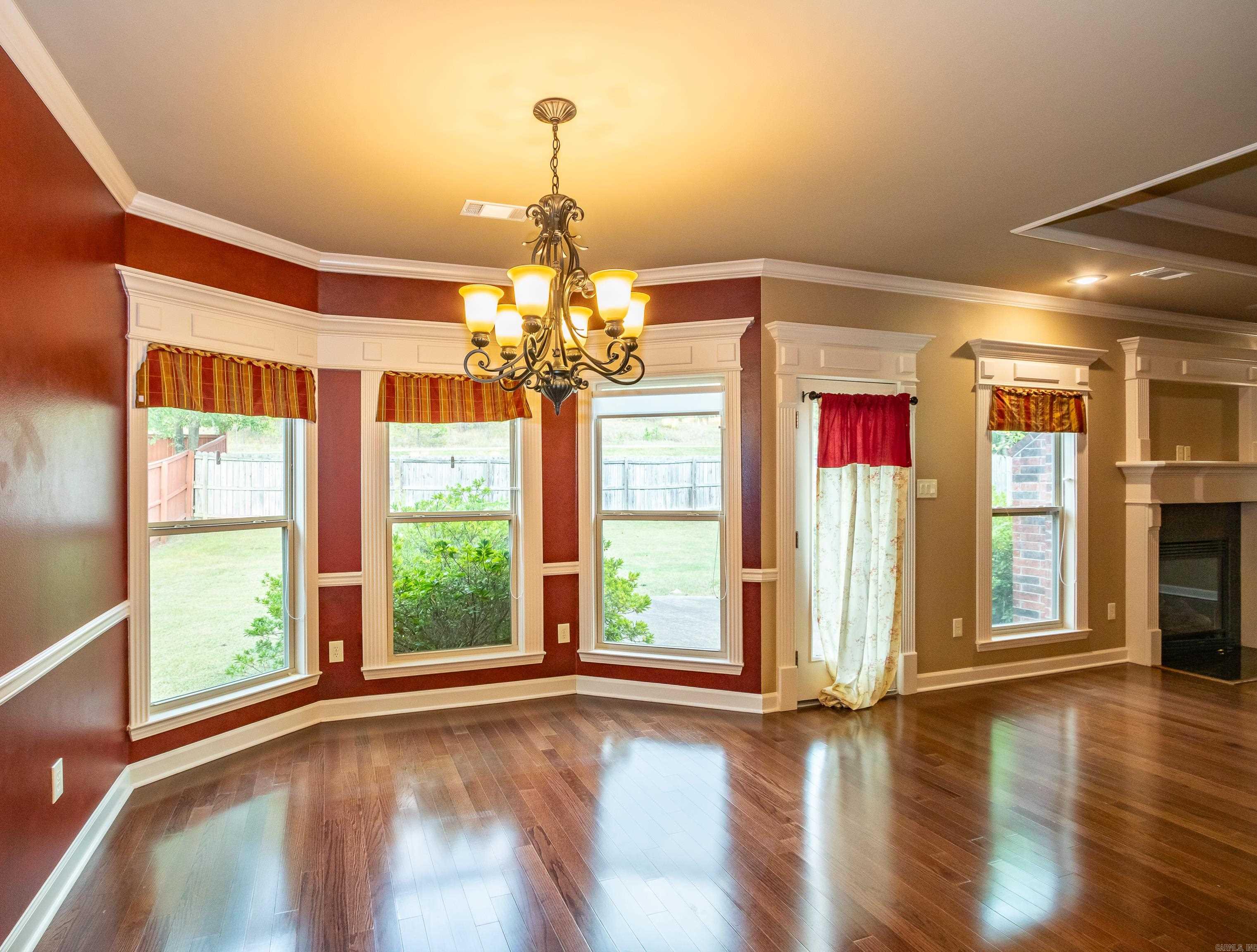 MAUMELLE VALLEY ESTATES - Residential