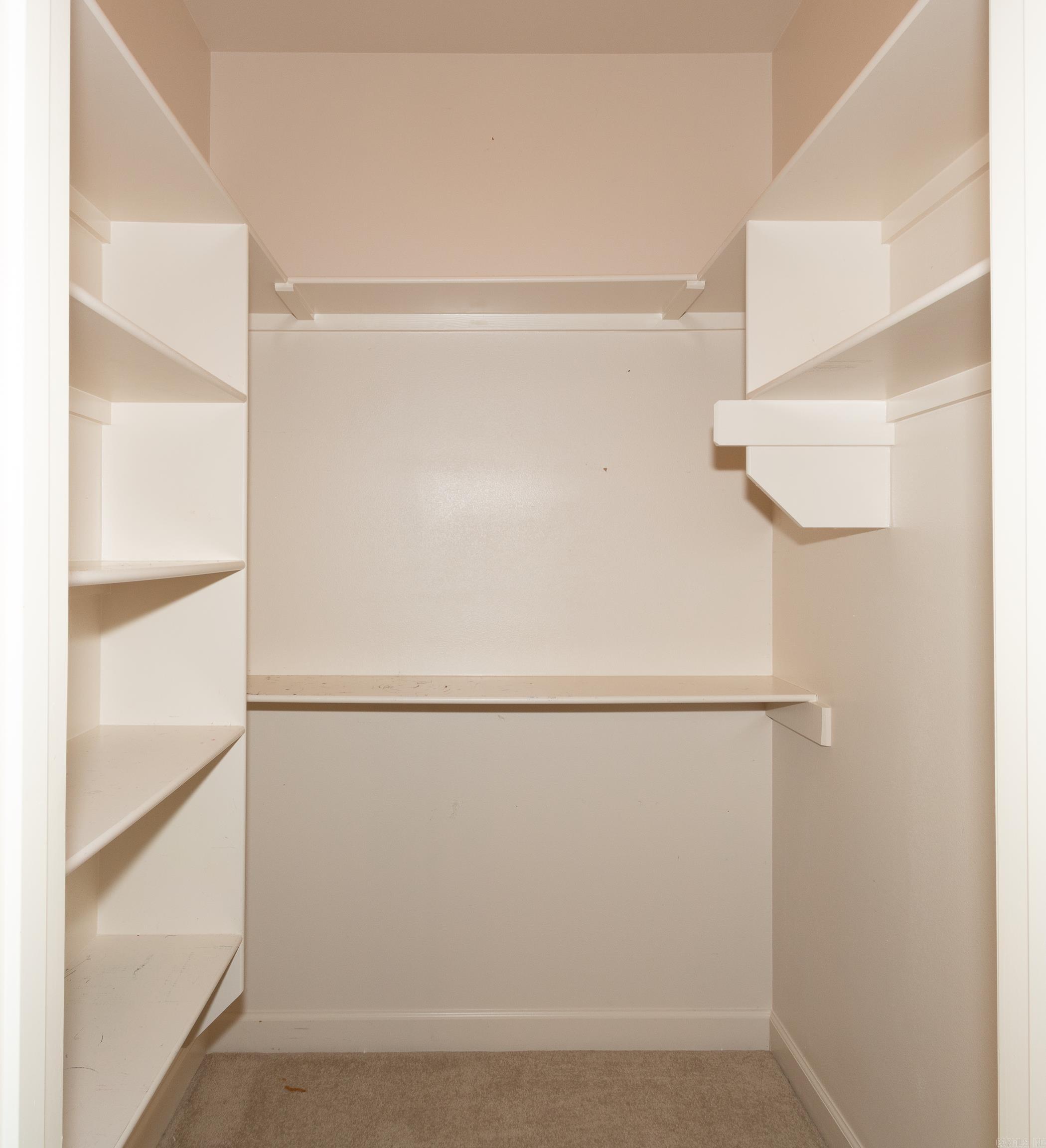 MAUMELLE VALLEY ESTATES - Residential