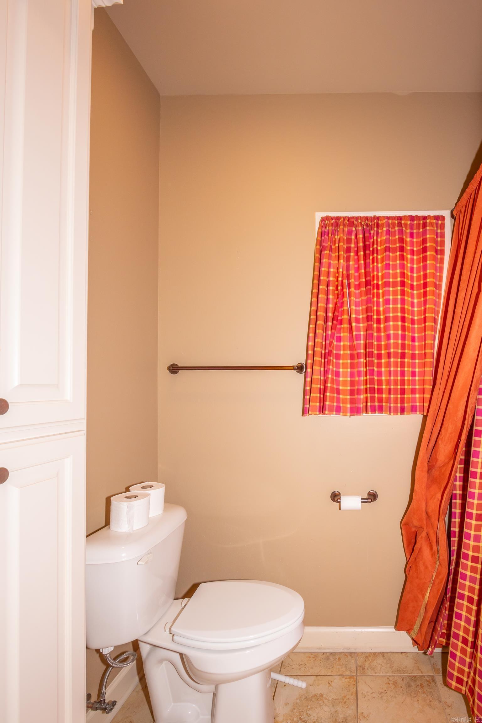 MAUMELLE VALLEY ESTATES - Residential