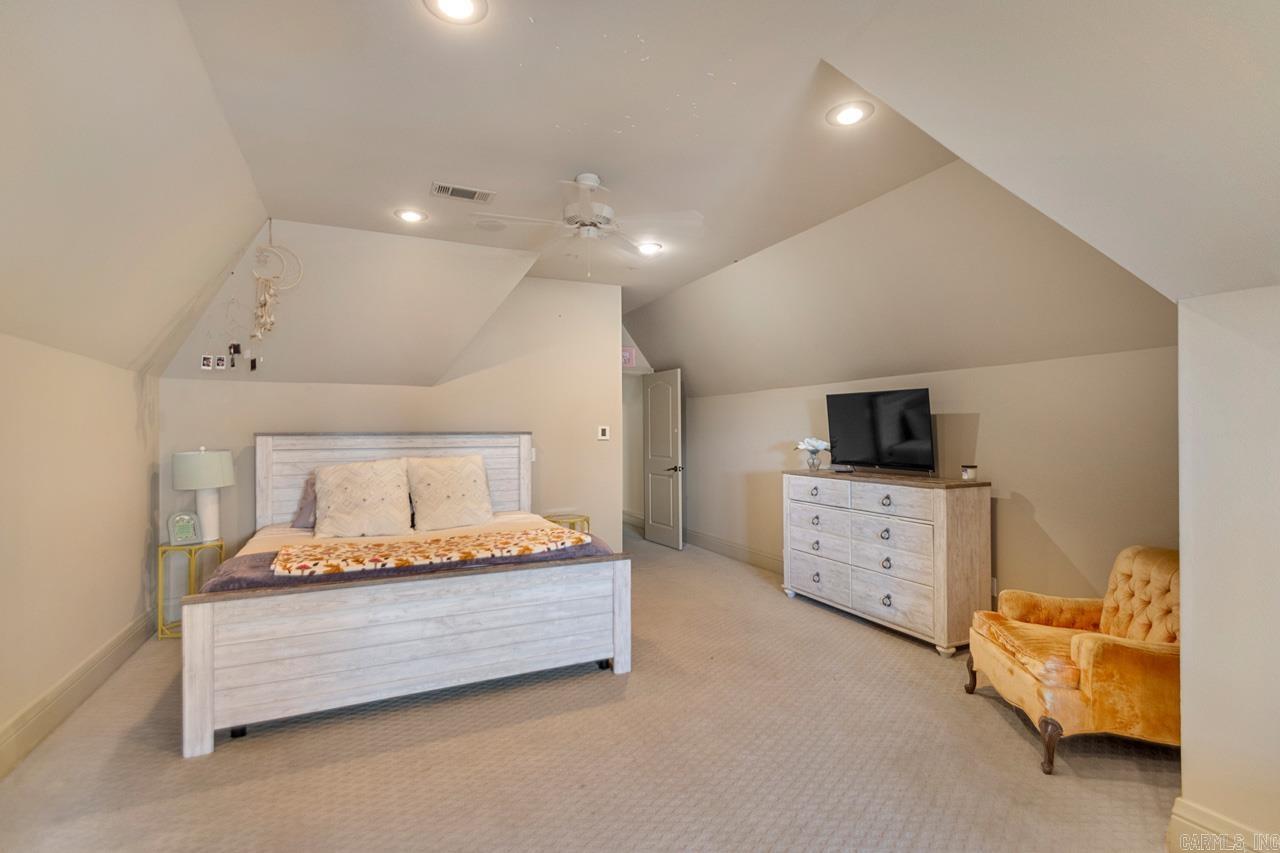 HURRICANE LAKE EST - Residential