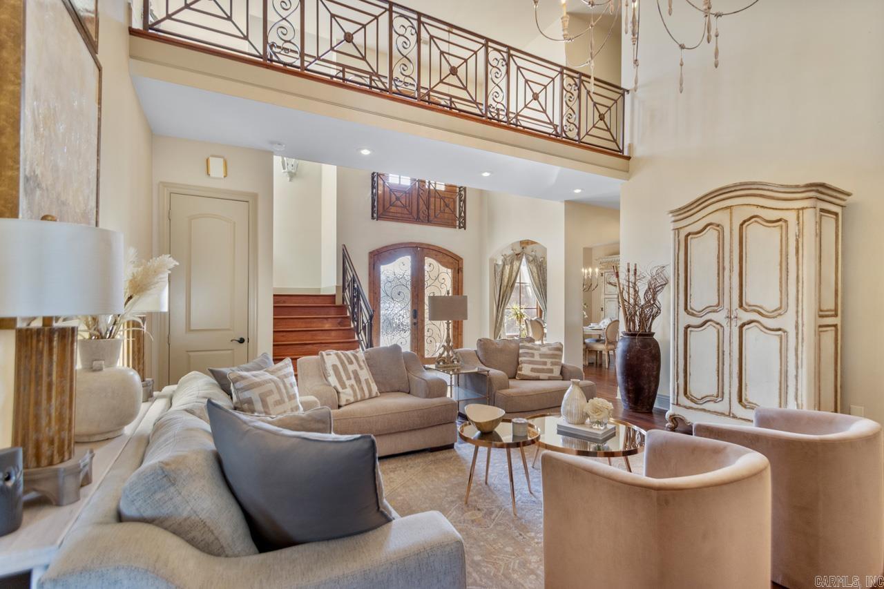 HURRICANE LAKE EST - Residential