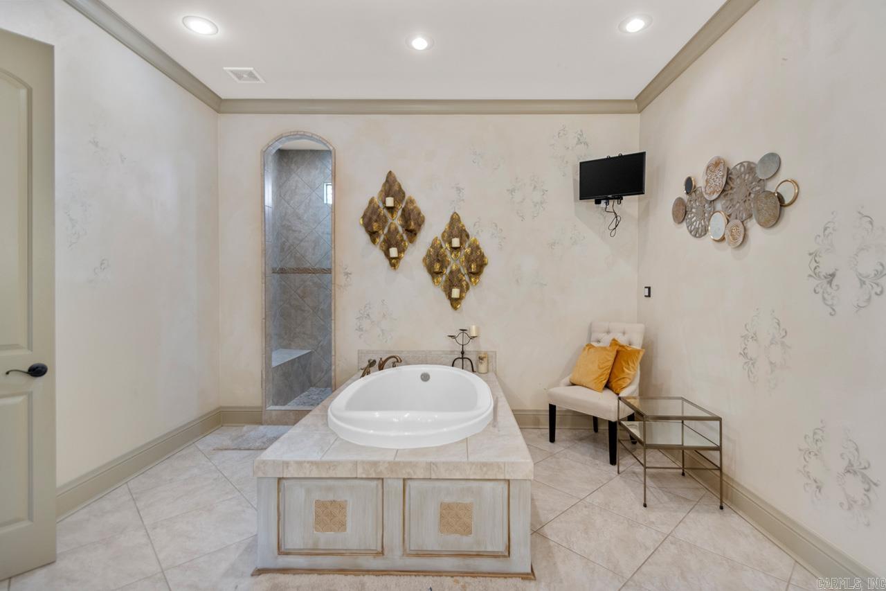 HURRICANE LAKE EST - Residential