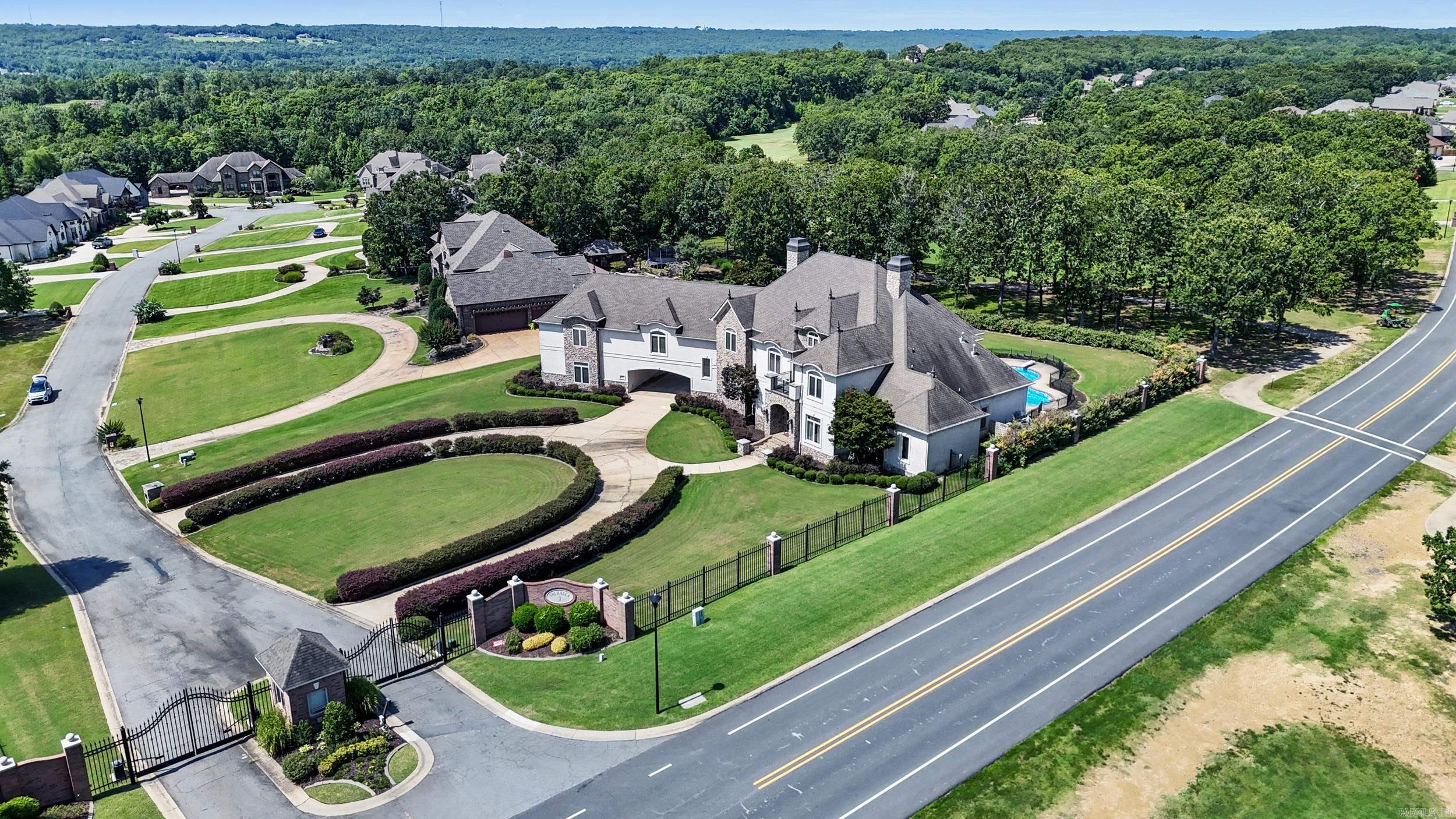 GREYSTONE - Residential