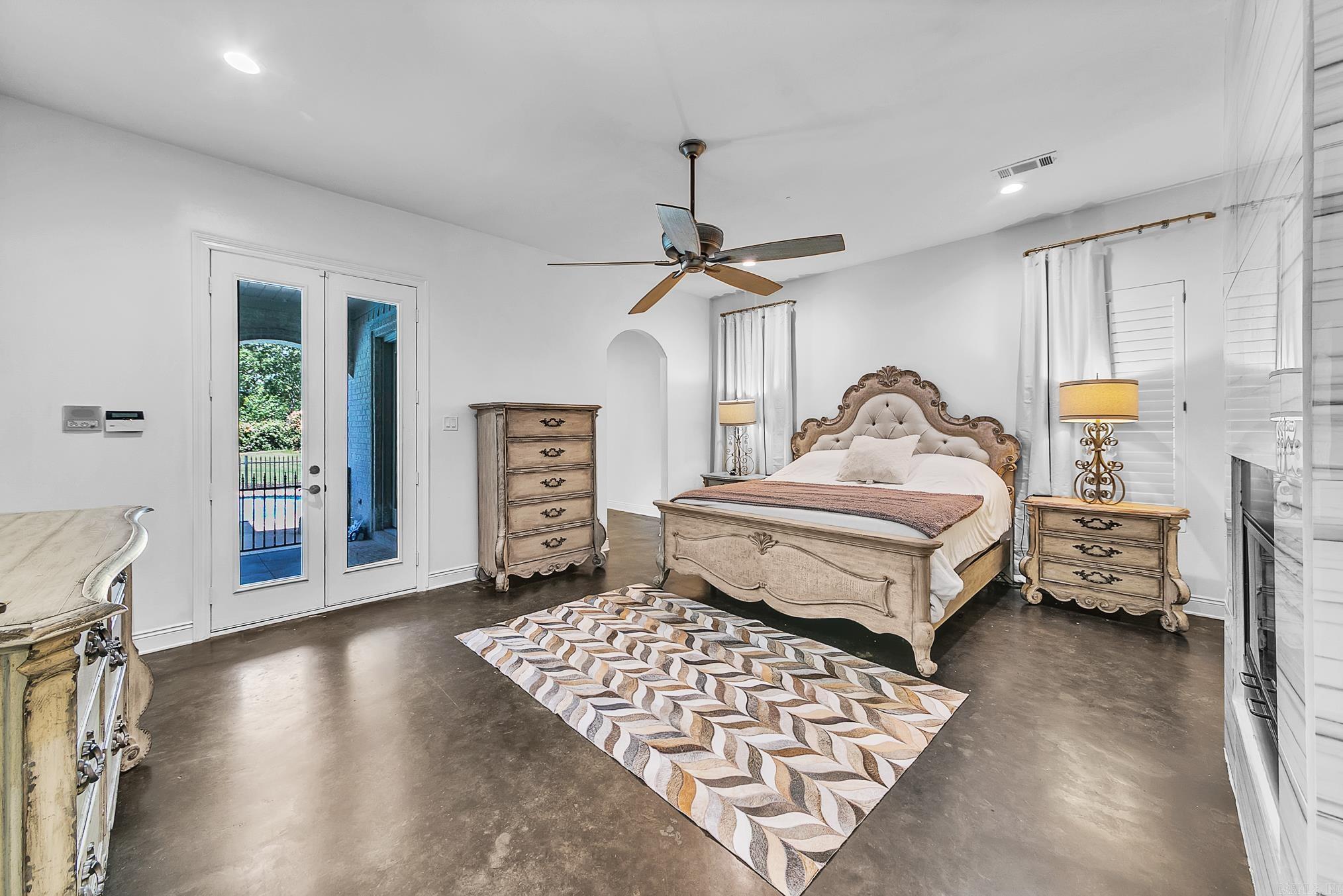 GREYSTONE - Residential