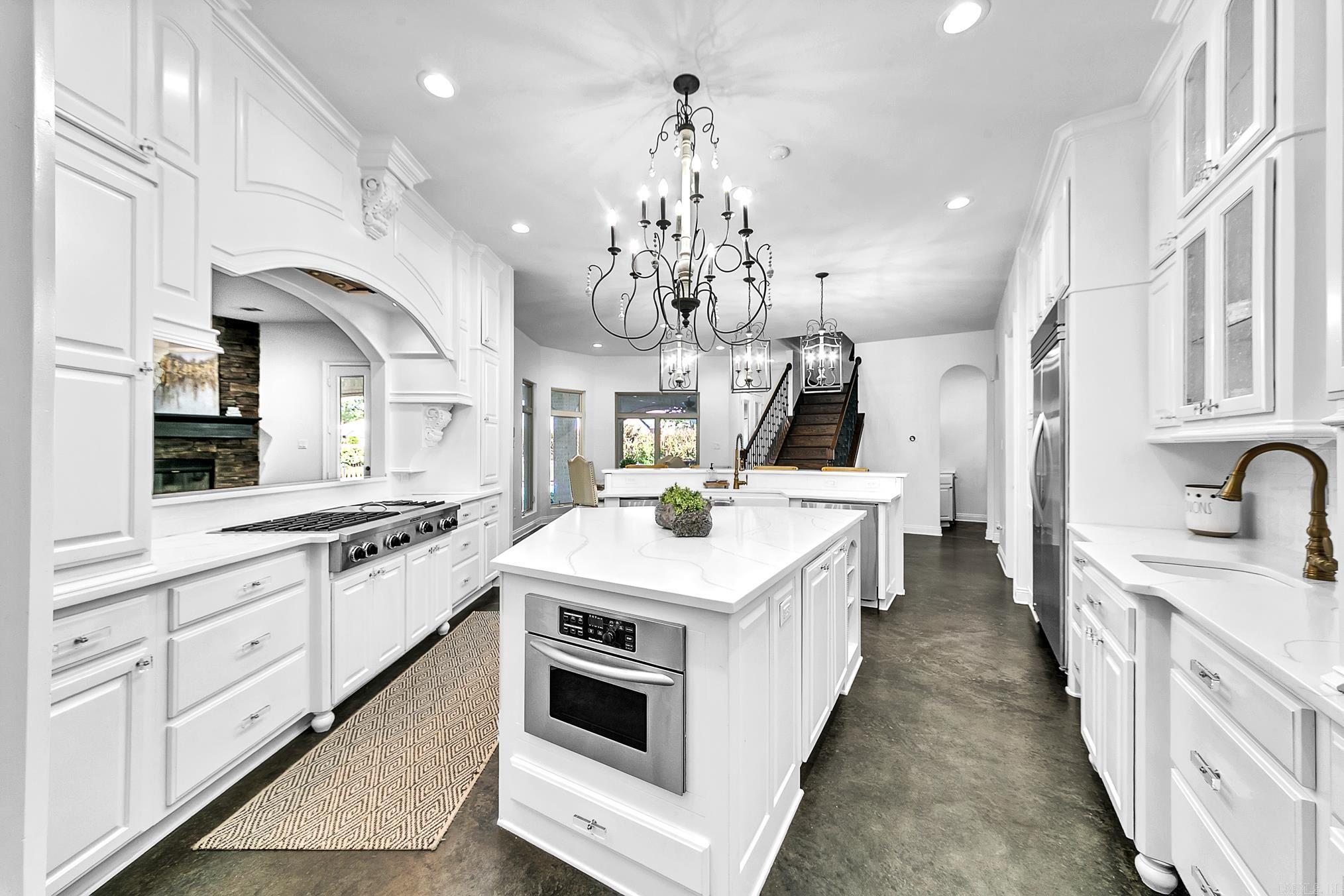 GREYSTONE - Residential