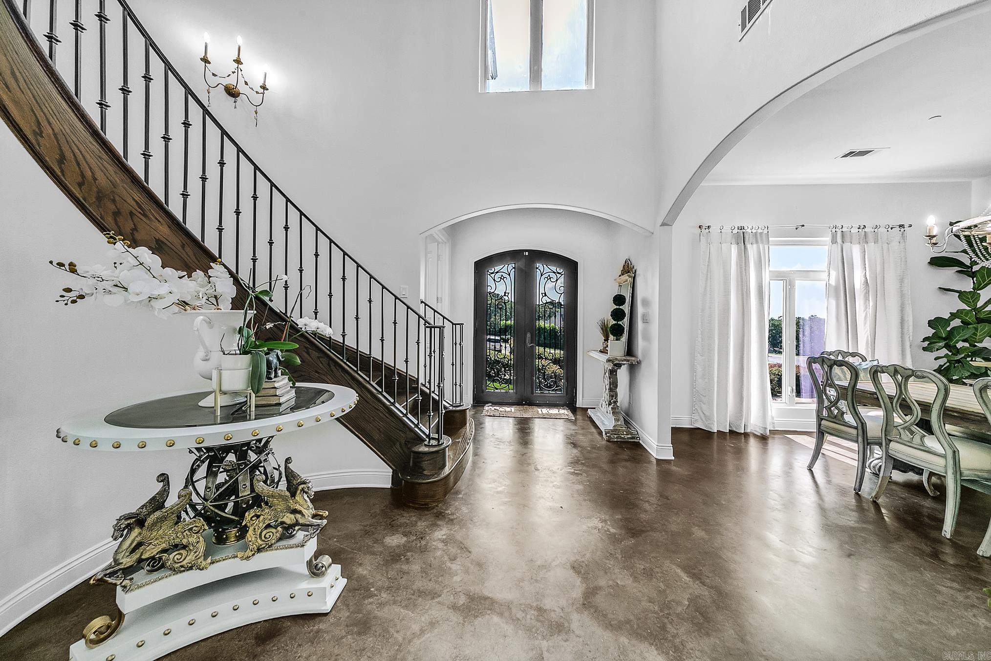 GREYSTONE - Residential