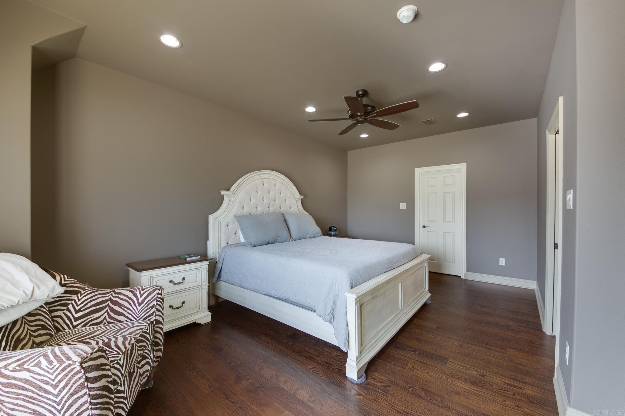 GREYSTONE - Residential