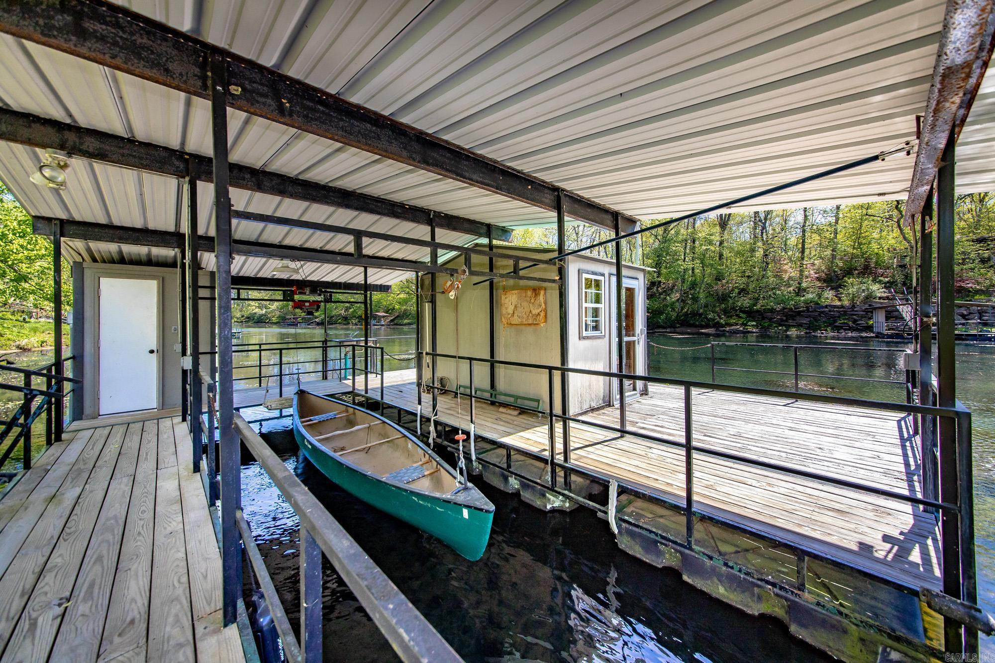 RIVER BEND - Residential