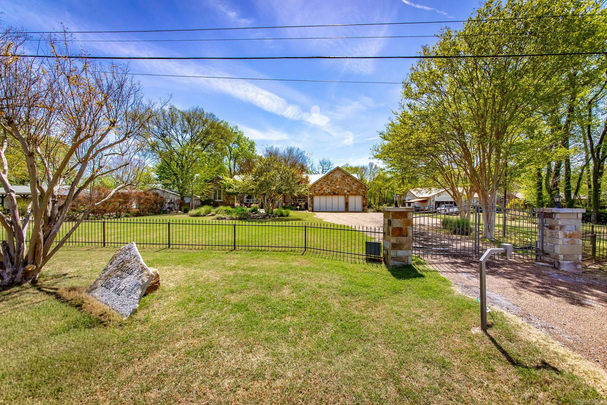 RIVER BEND - Residential