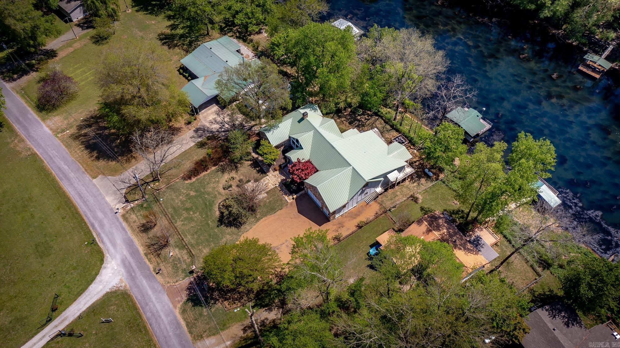 RIVER BEND - Residential