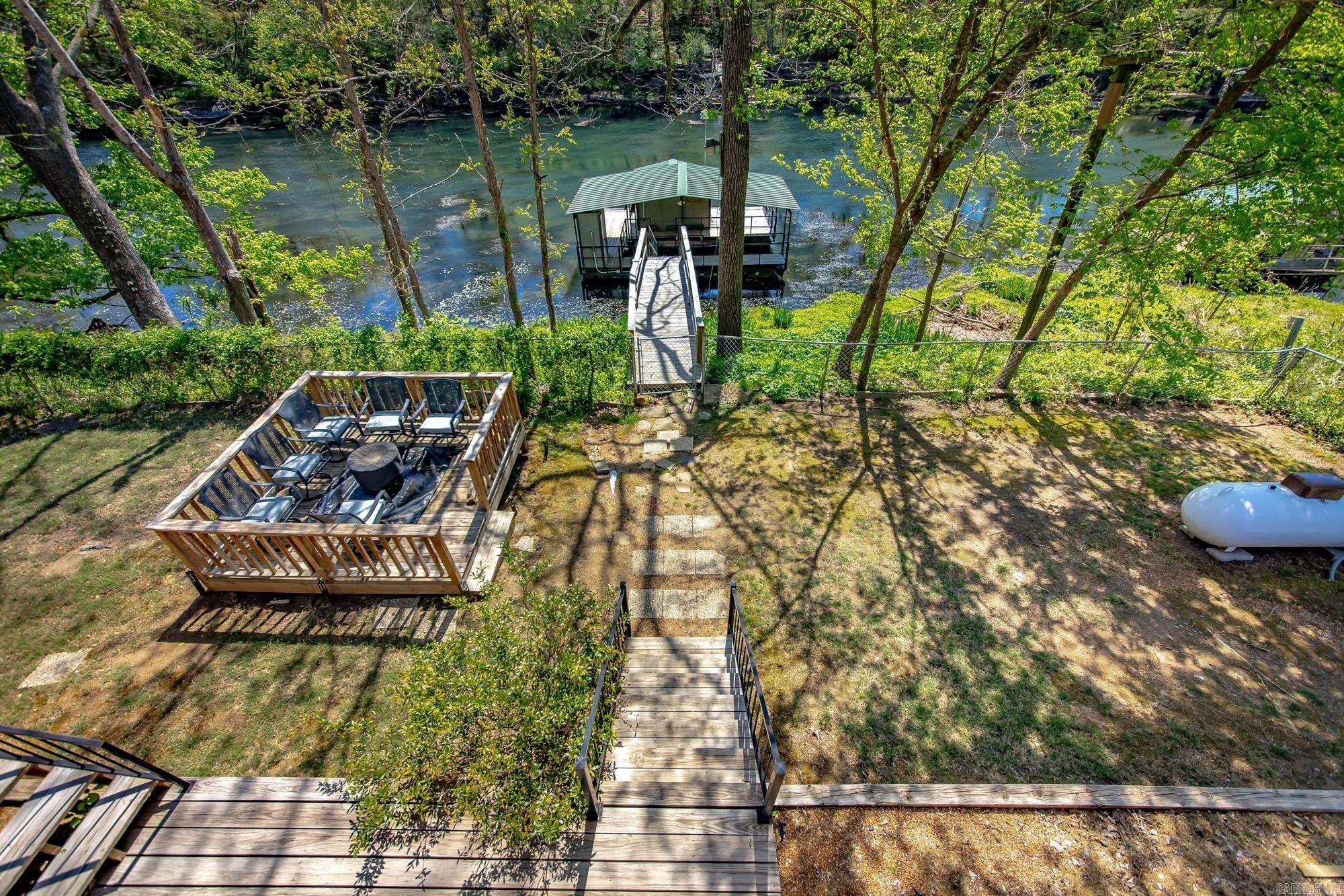 RIVER BEND - Residential