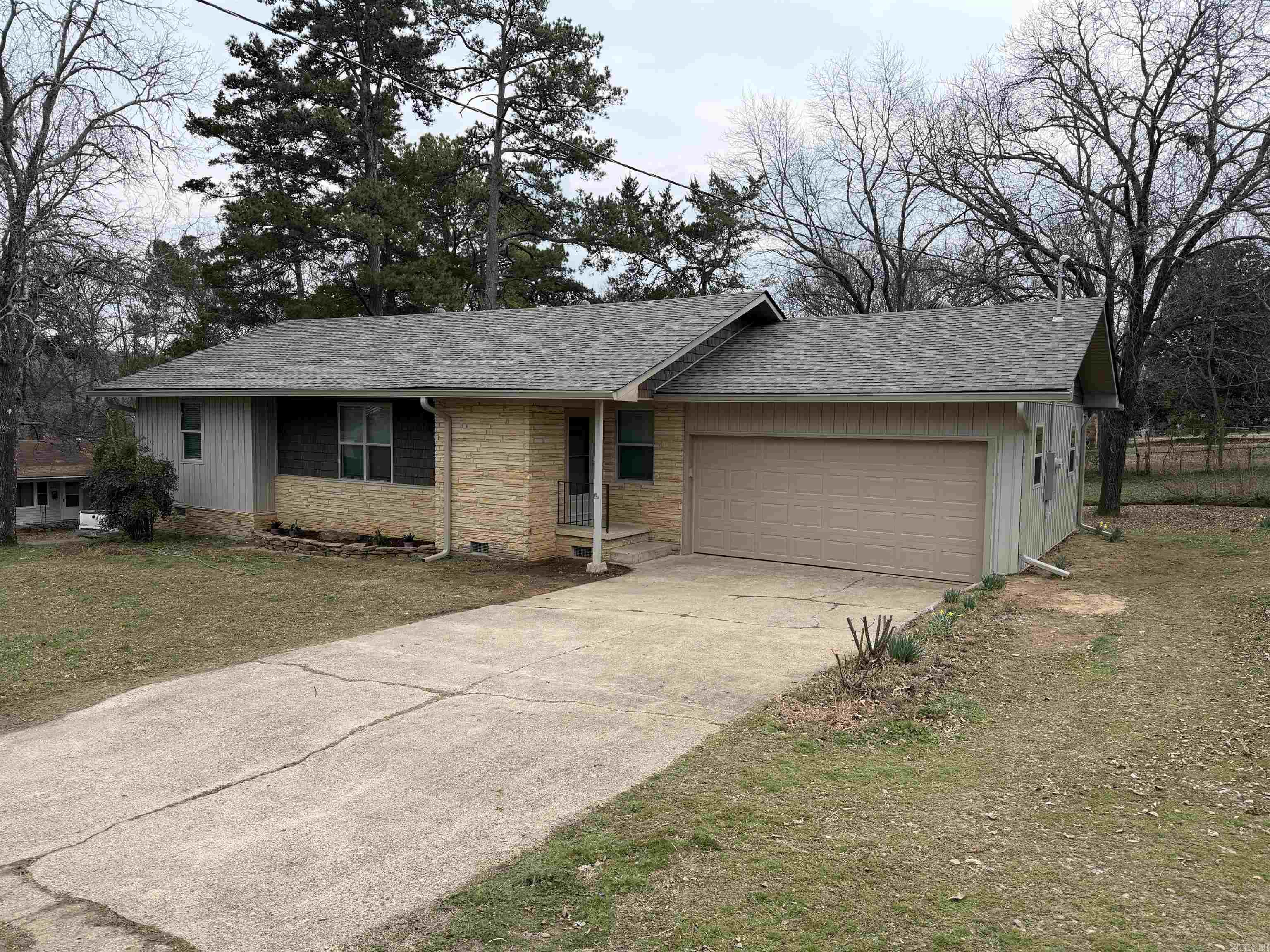 Moore & Case - Residential