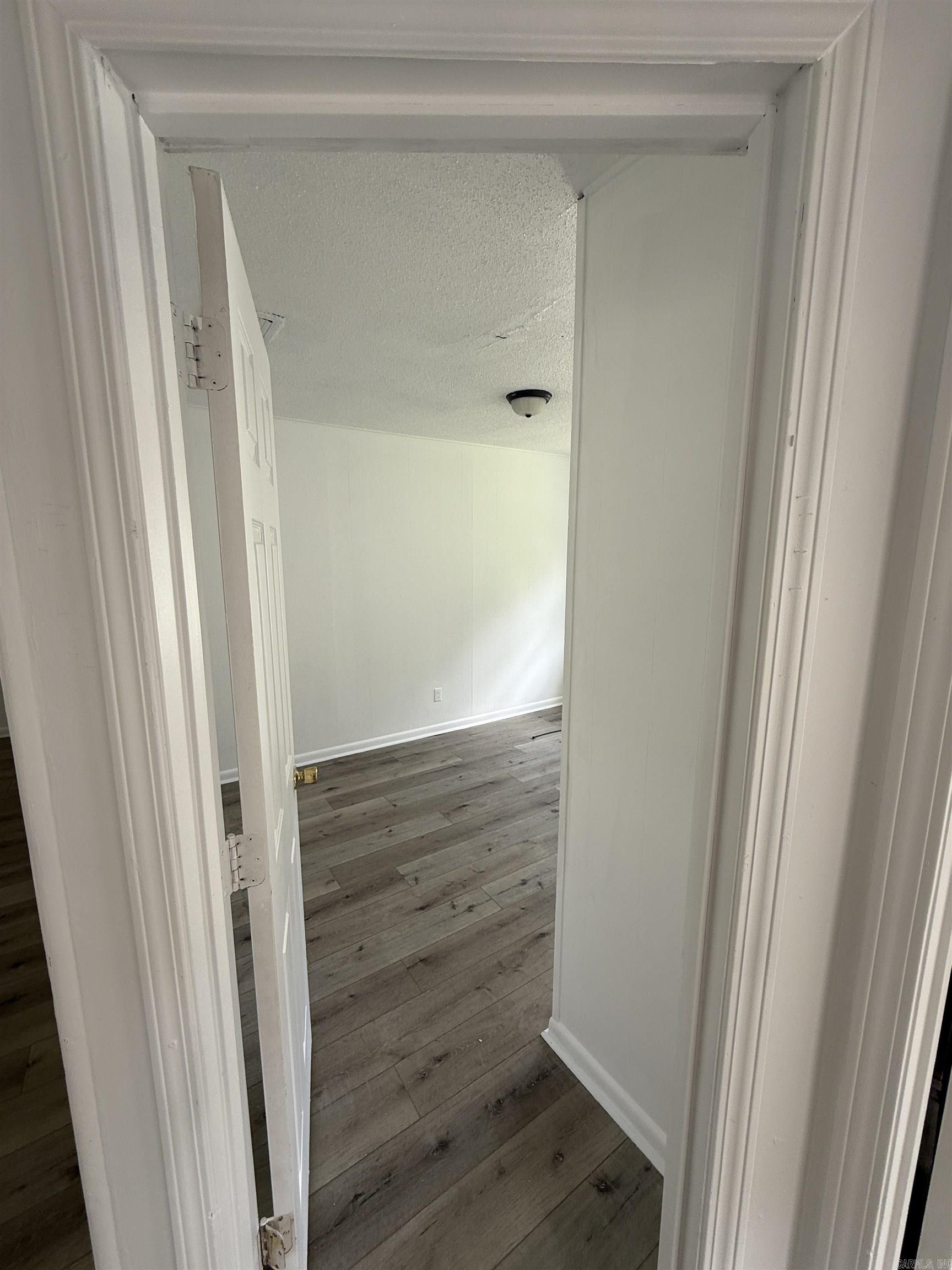 MARSHALL ROAD - Residential