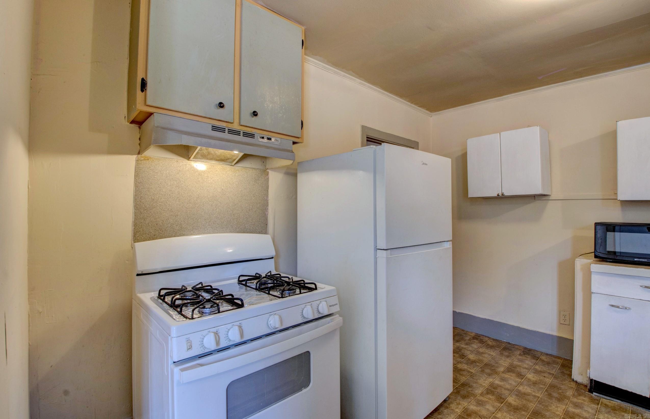 Moore & Penzel - Residential Income