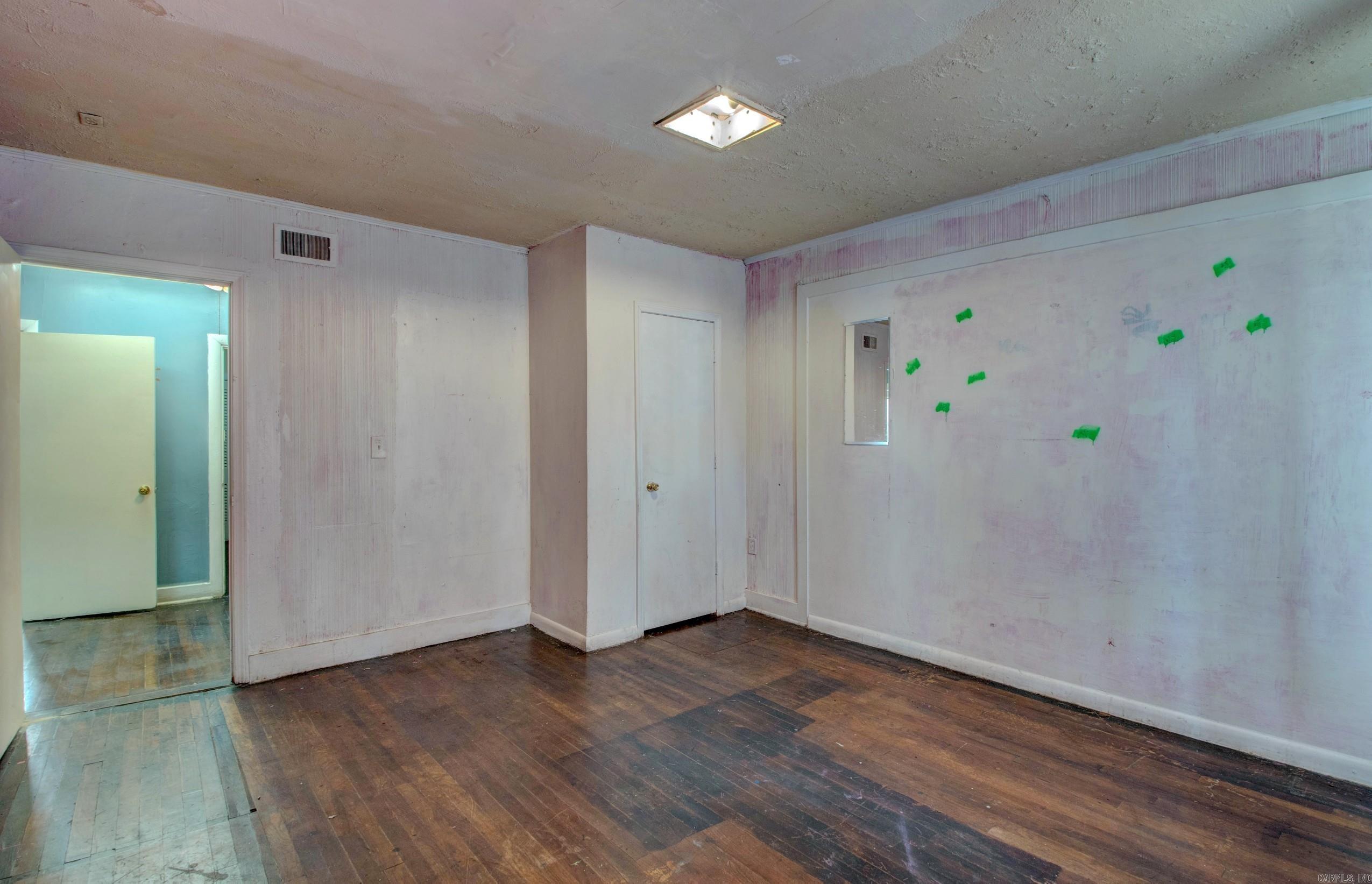 Moore & Penzel - Residential Income