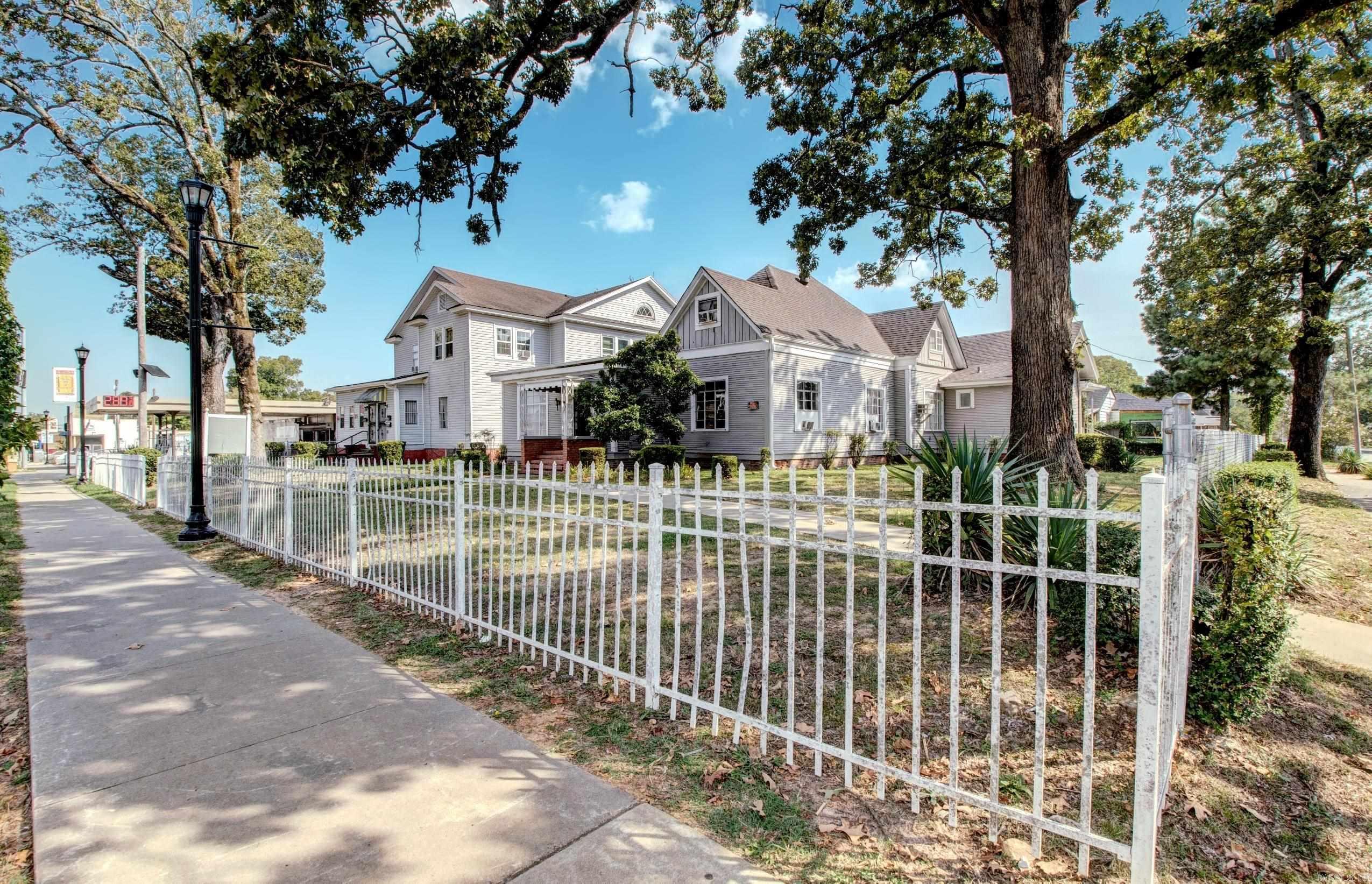 Moore & Penzel - Residential Income