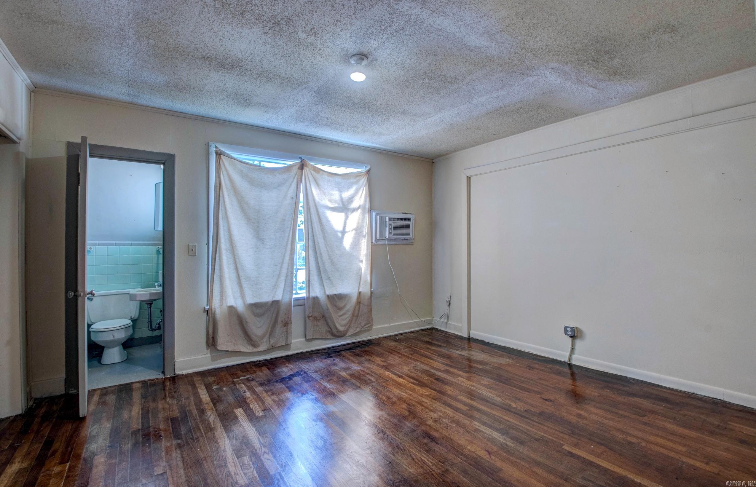 Moore & Penzel - Residential Income