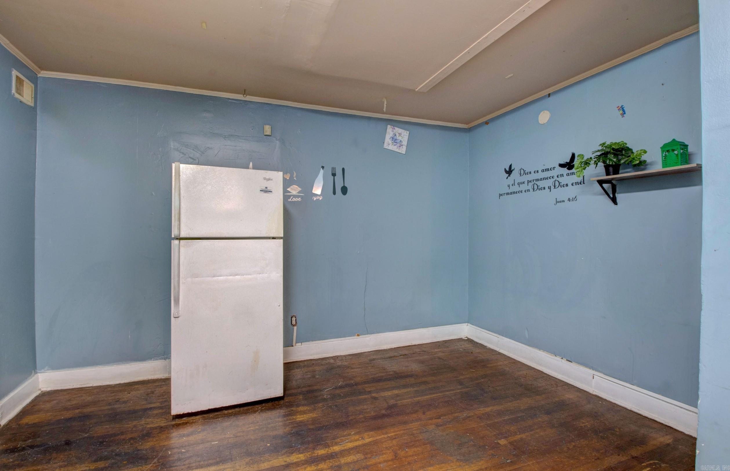 Moore & Penzel - Residential Income