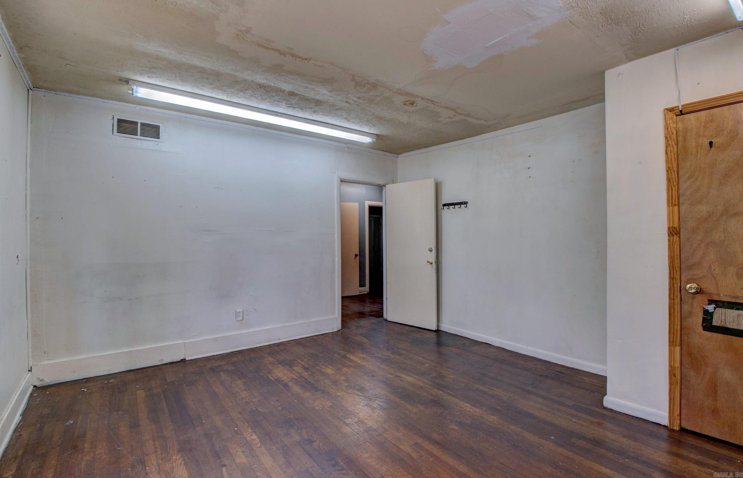 Moore & Penzel - Residential Income