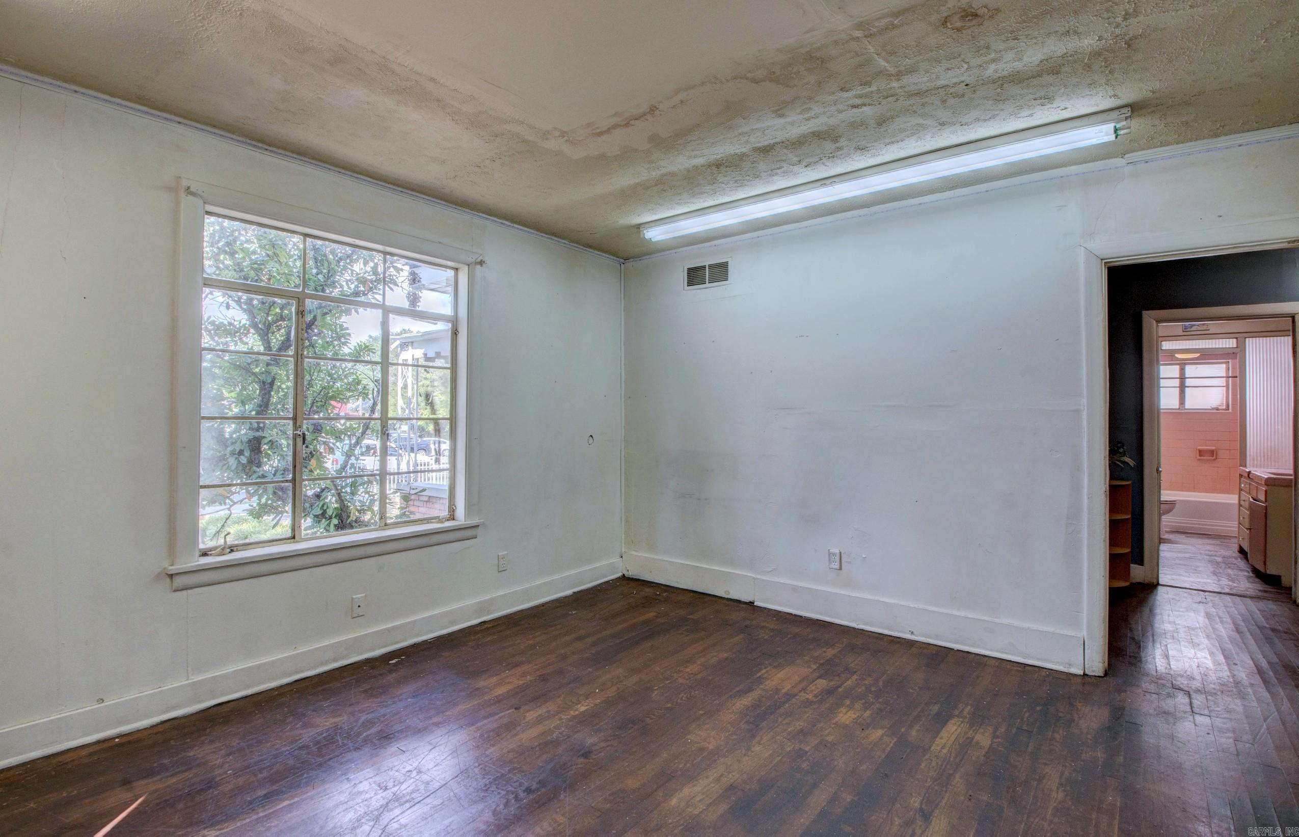 Moore & Penzel - Residential Income